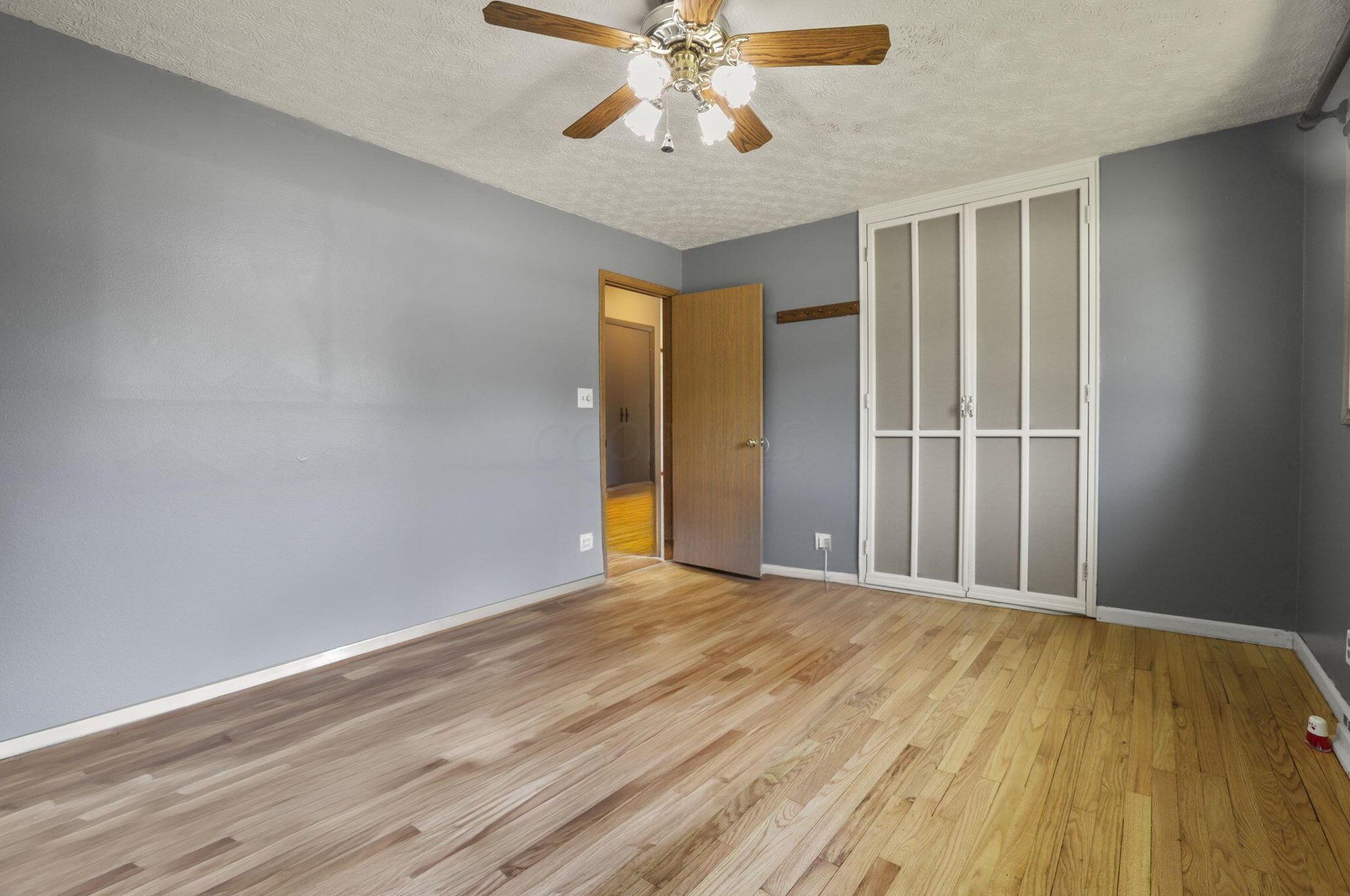 406 Westphal Ave, Columbus OH 43213-1871 exterior