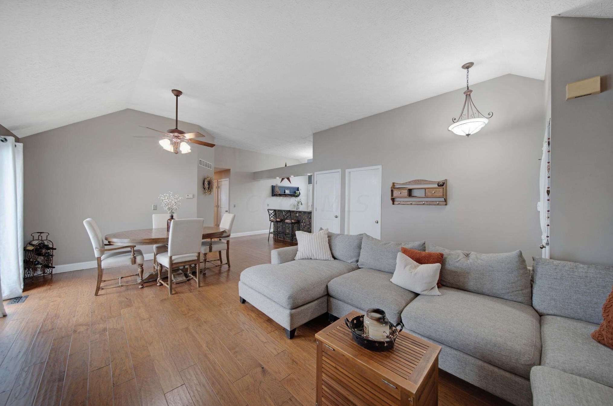 7315 Bride Water Blvd, Columbus OH  43235-4325 exterior