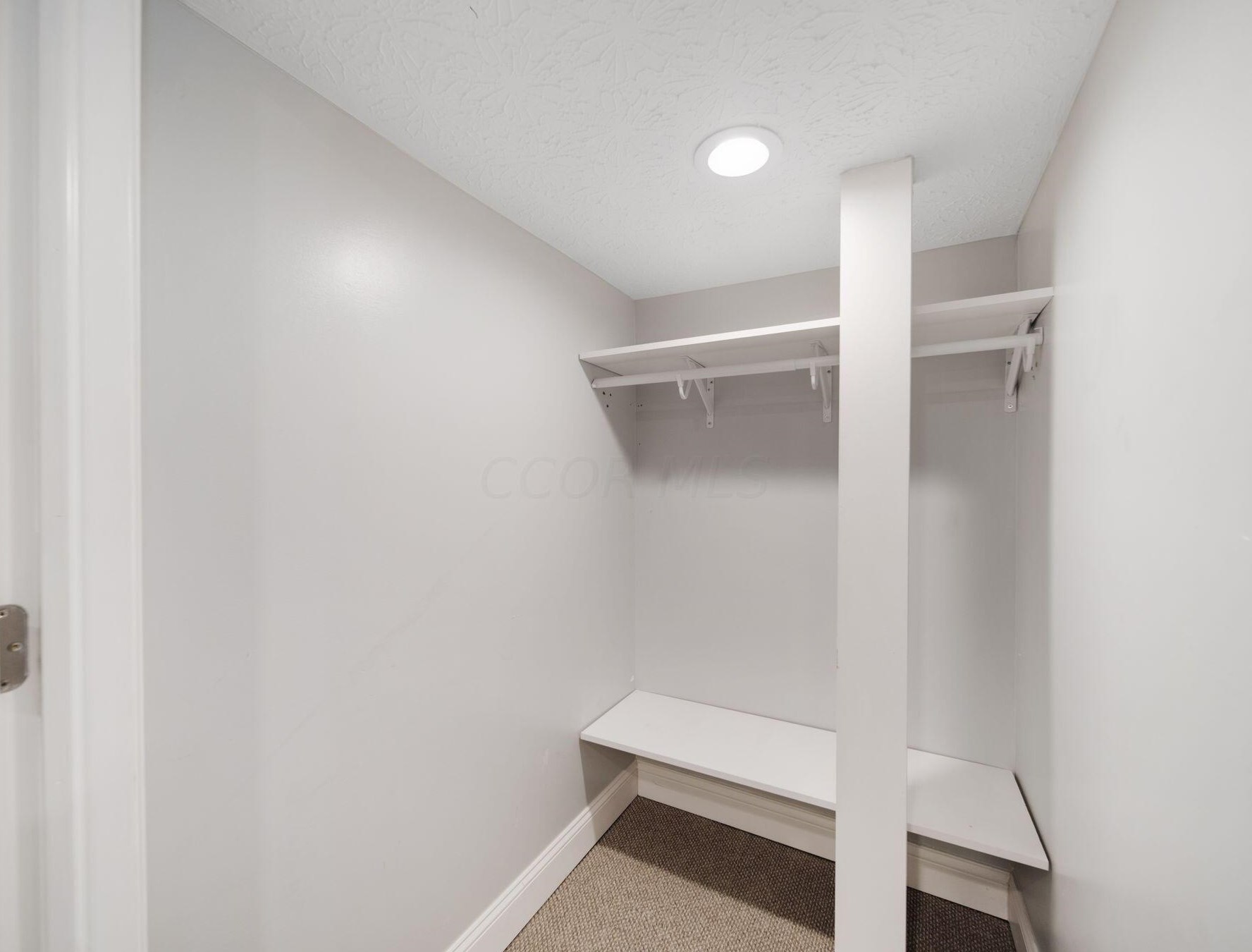 7315 Bride Water Blvd, Columbus OH  43235-4325 exterior