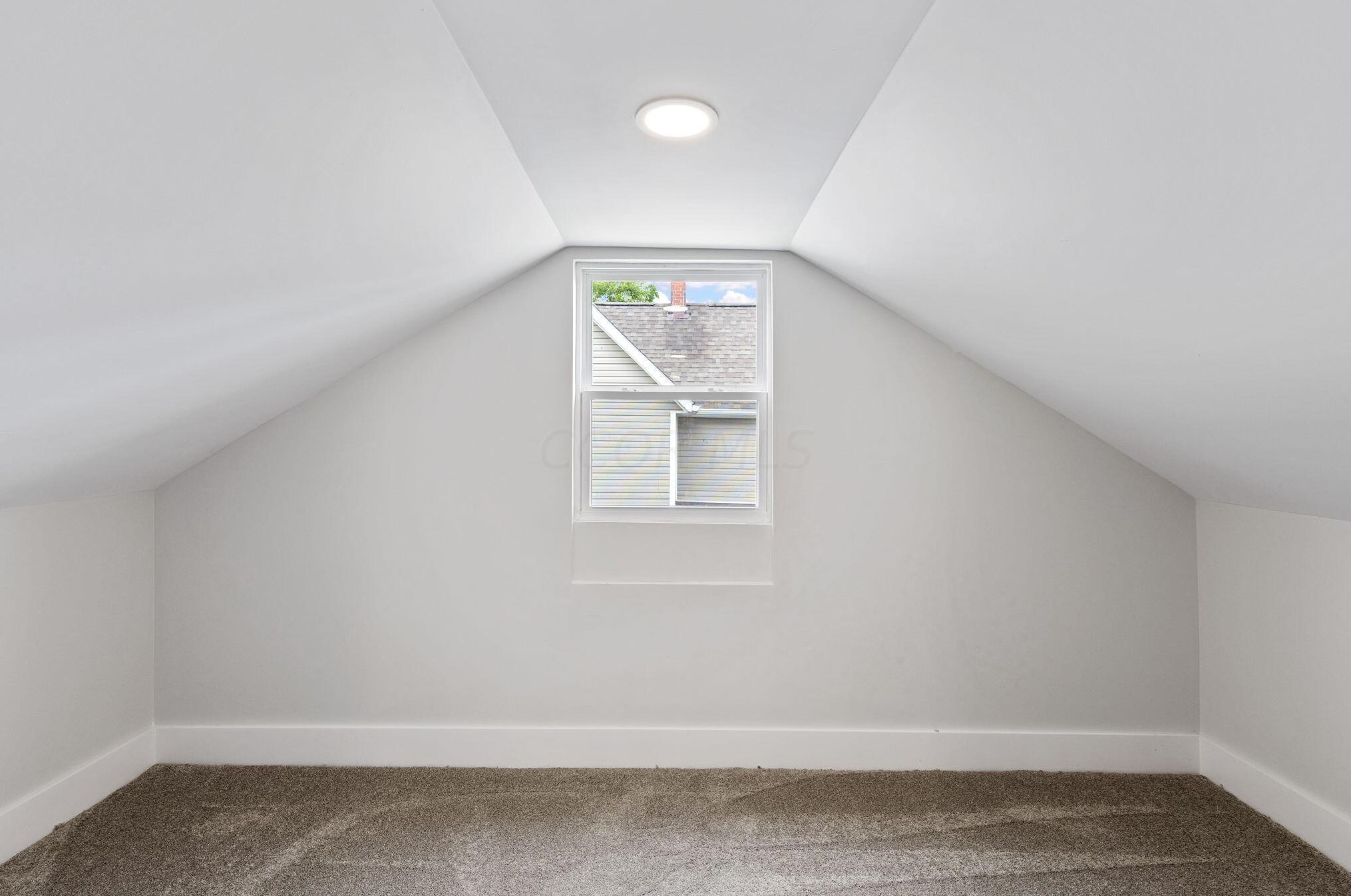 145 Wayne Ave, Columbus OH 43204-3232 exterior