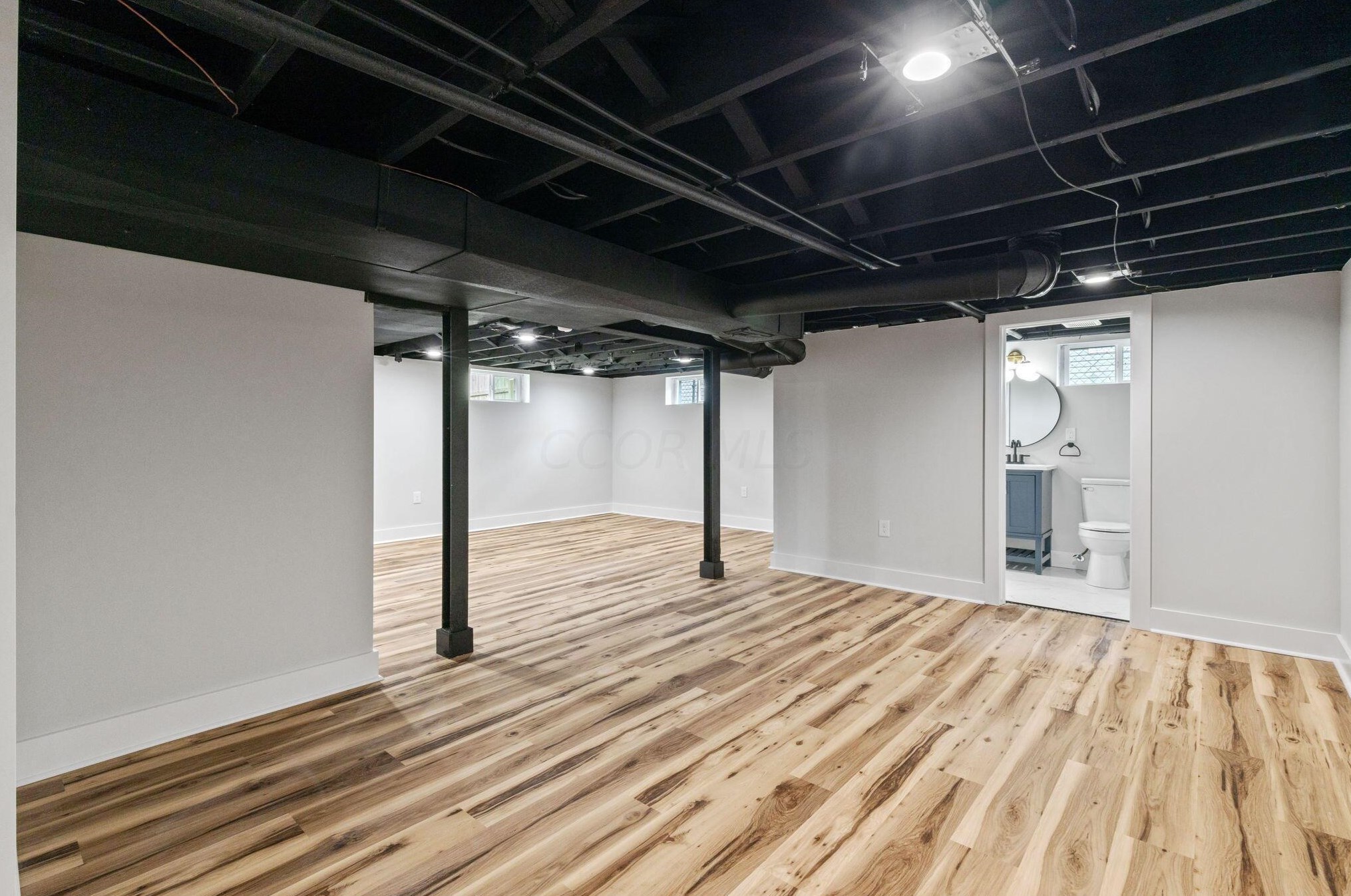 145 Wayne Ave, Columbus OH 43204-3232 exterior