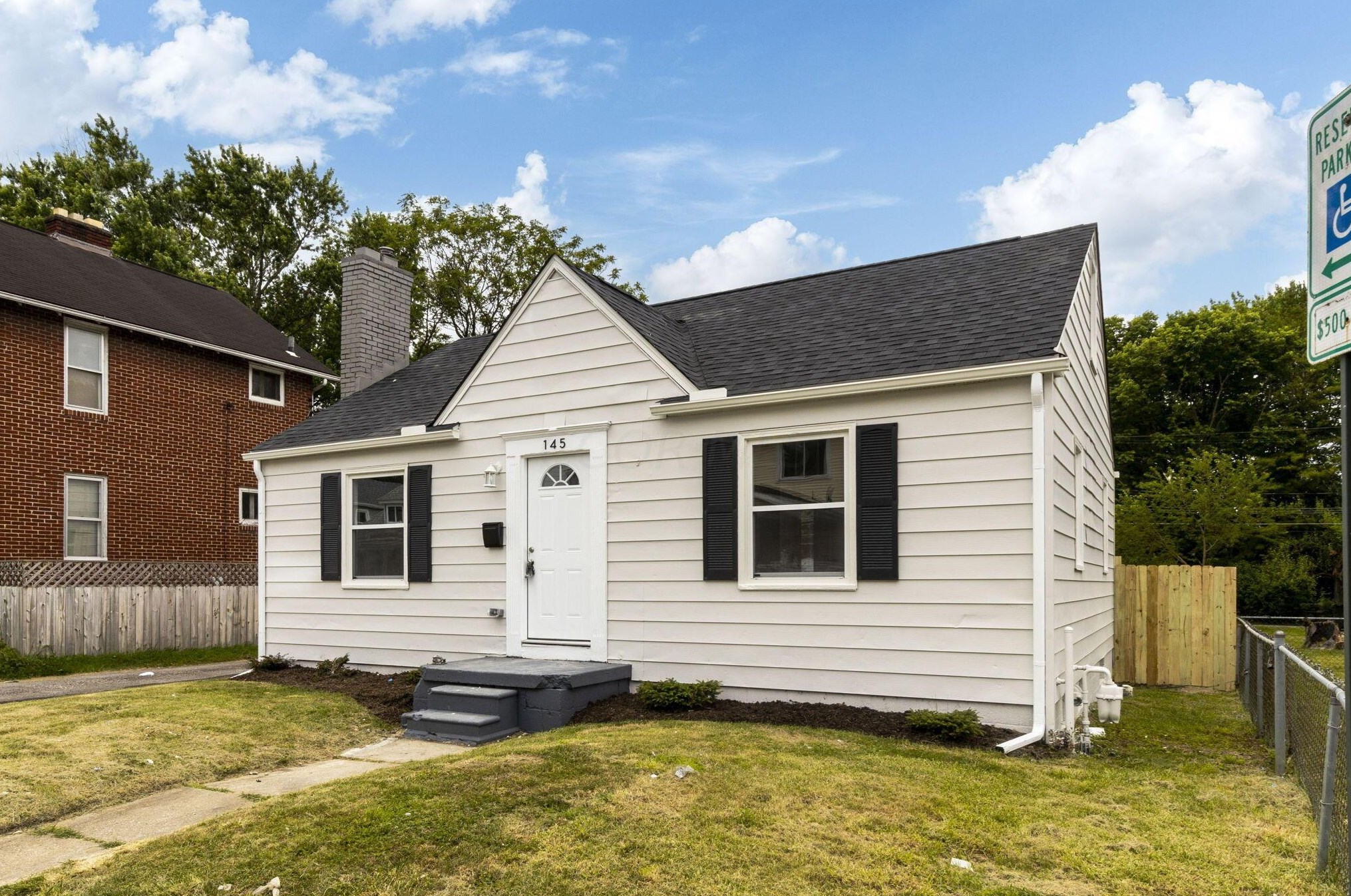 145 Wayne Ave, Columbus, OH 43204-3233