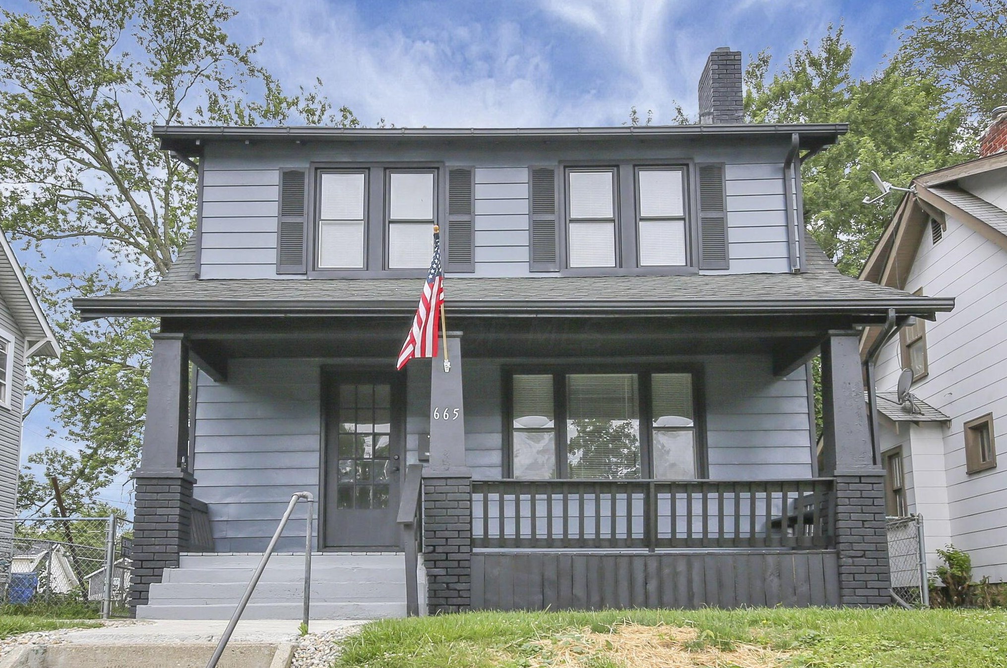 665 Eureka Ave, Columbus, OH 43204-2912