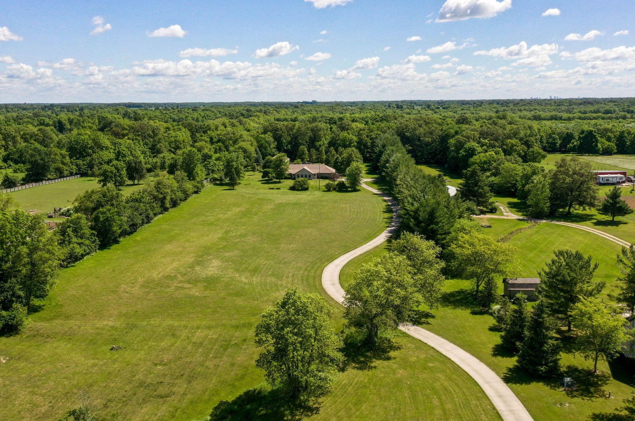 2295 Olmstead Rd, West Jefferson, OH 43162