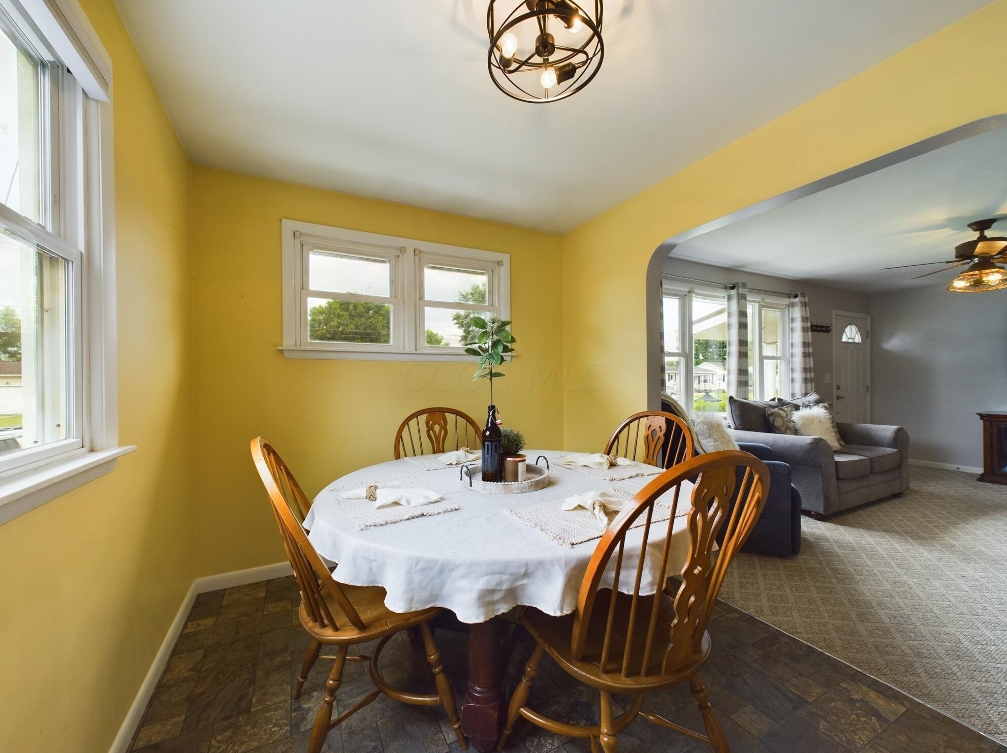 1703 Beacon St, Lancaster OH  43130-2113 exterior