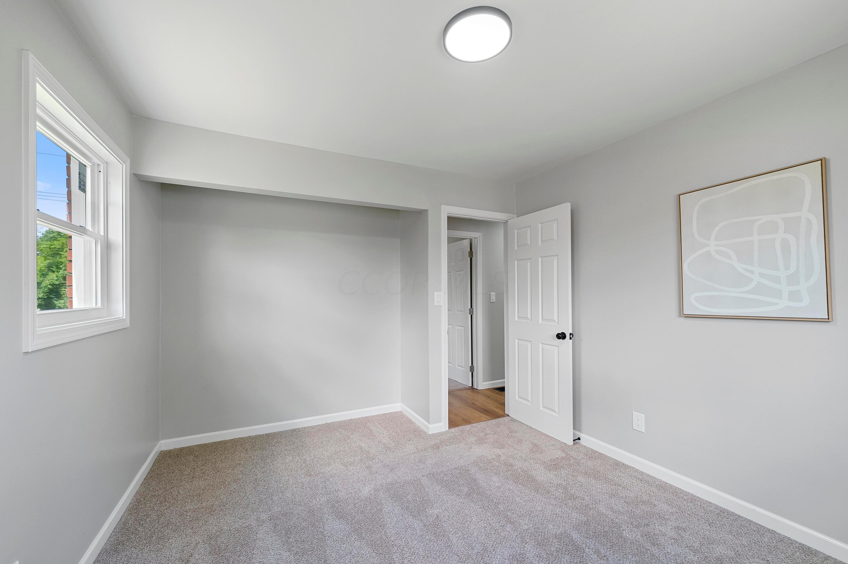 1872 Alvason Ave, Columbus OH exterior