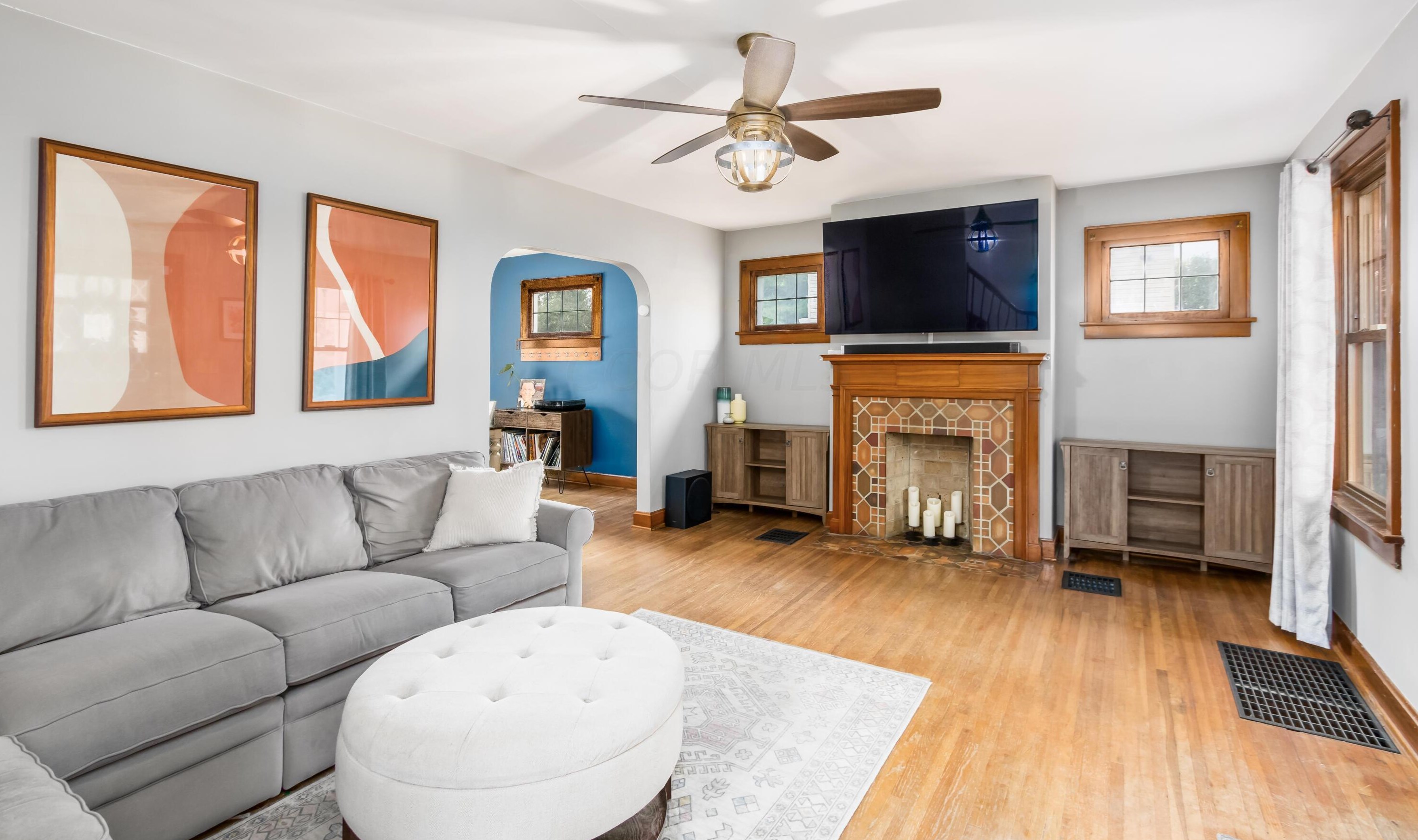 2932 Oaklawn St, Columbus OH  43224-4350 exterior