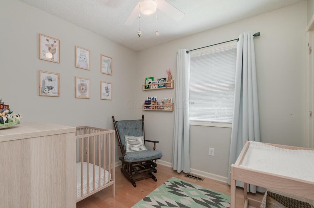 3210 Delburn Ave, Dublin OH  43017-1615 exterior