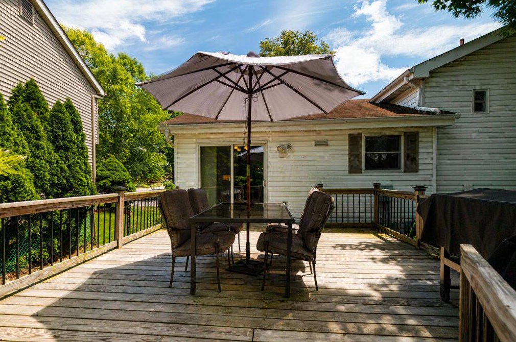 3210 Delburn Ave, Dublin OH  43017-1615 exterior