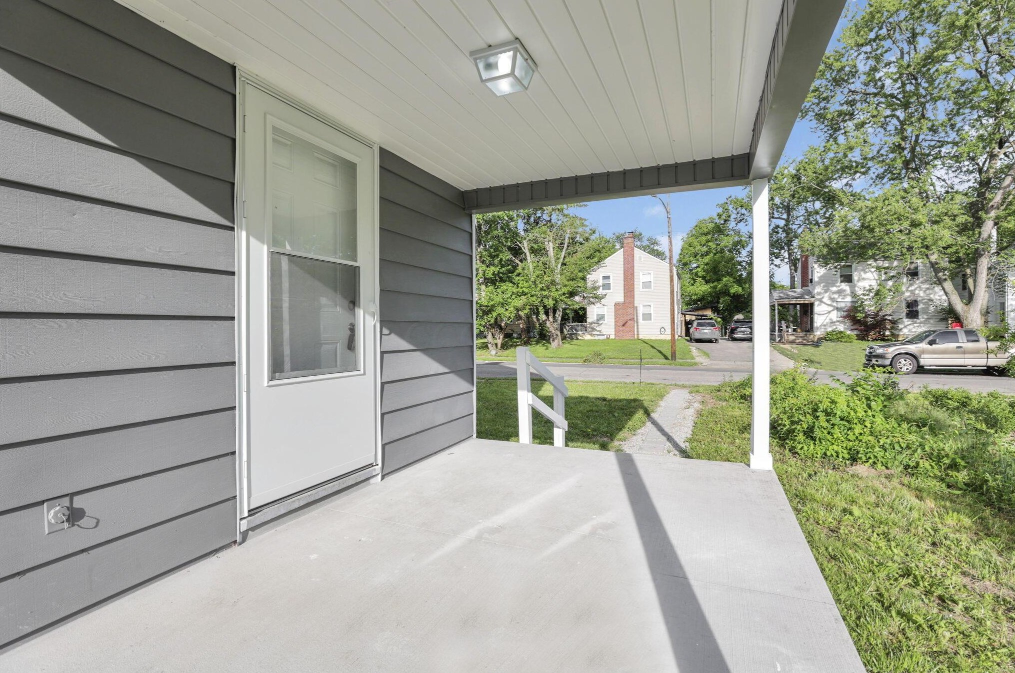 2344 Taylor Ave, Columbus OH  43211-2359 exterior