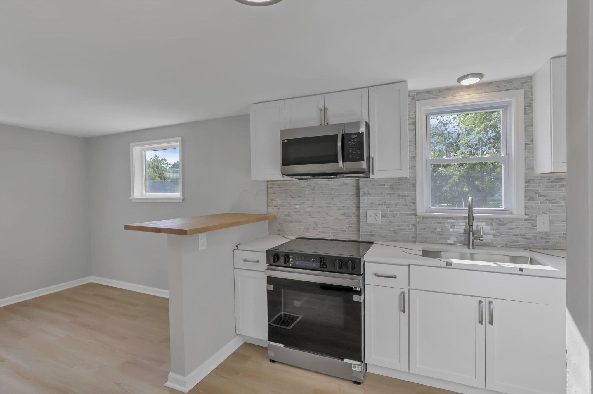 2344 Taylor Ave, Columbus OH  43203-1222 exterior