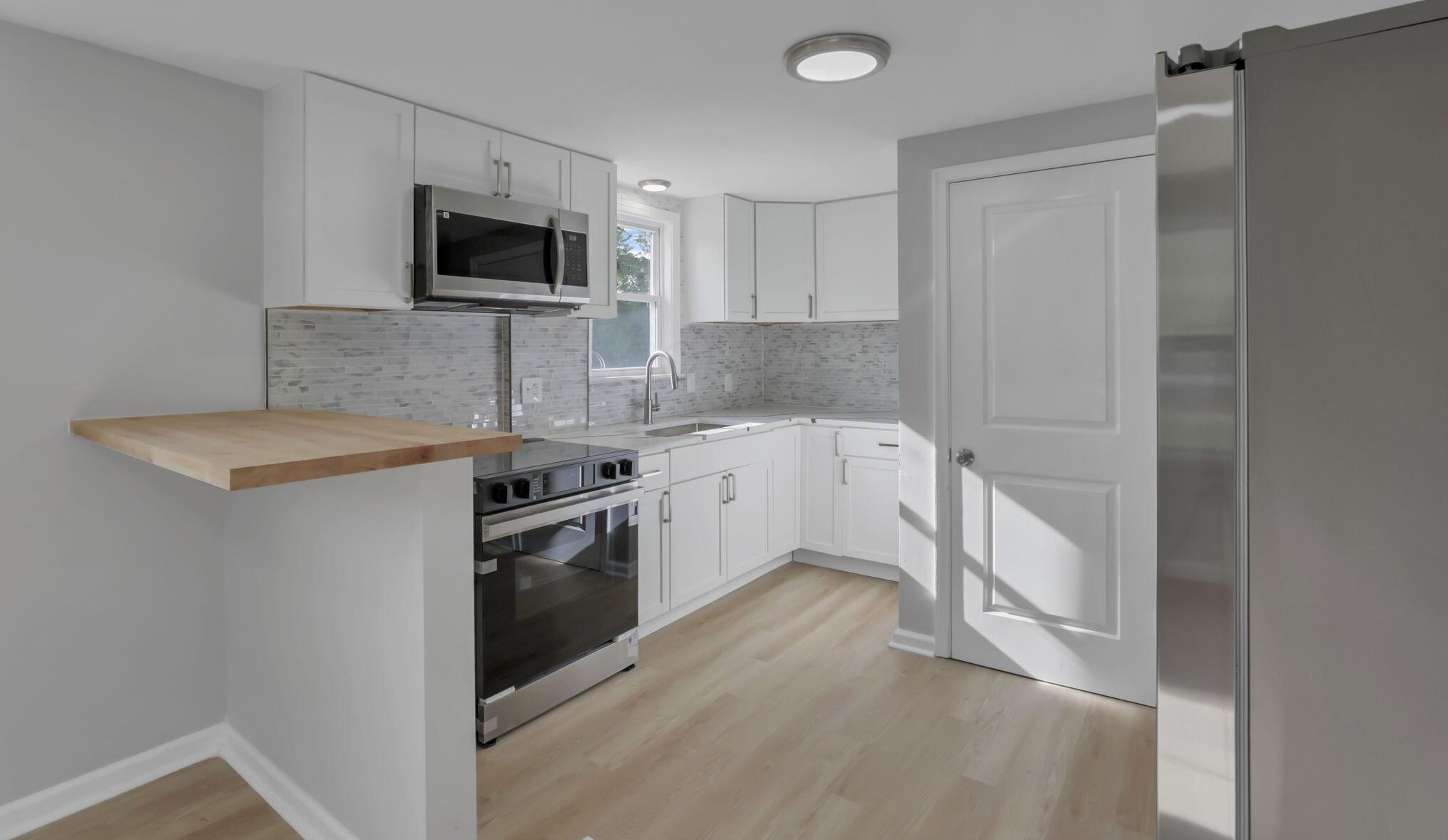 2344 Taylor Ave, Columbus OH  43203-1222 exterior