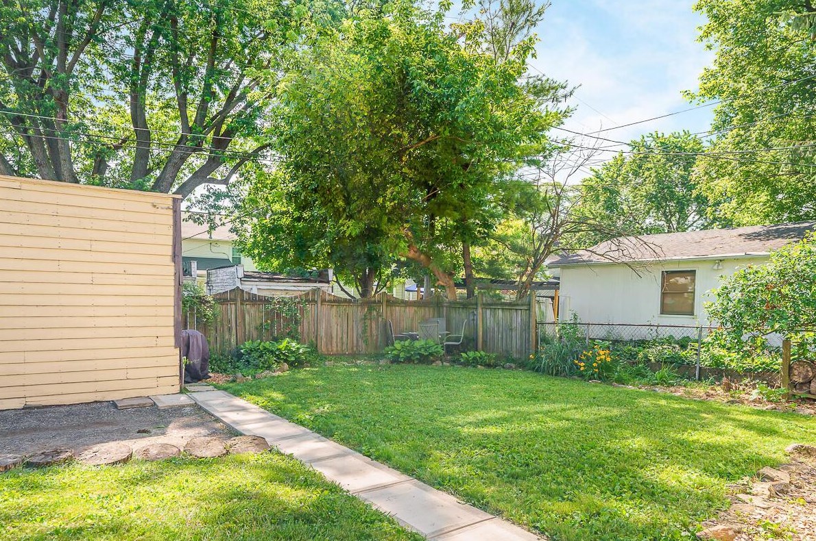 432 Binns Blvd, Columbus OH 43204-2508 exterior