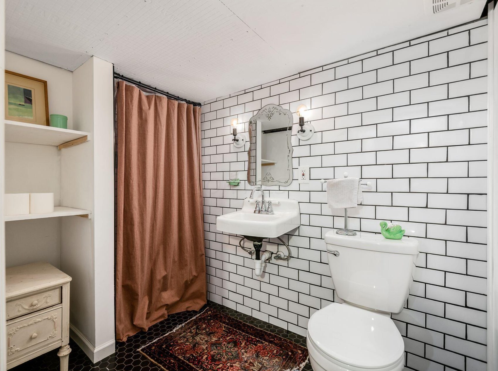 2391 Glenmawr Ave, Columbus OH  43202-3106 exterior