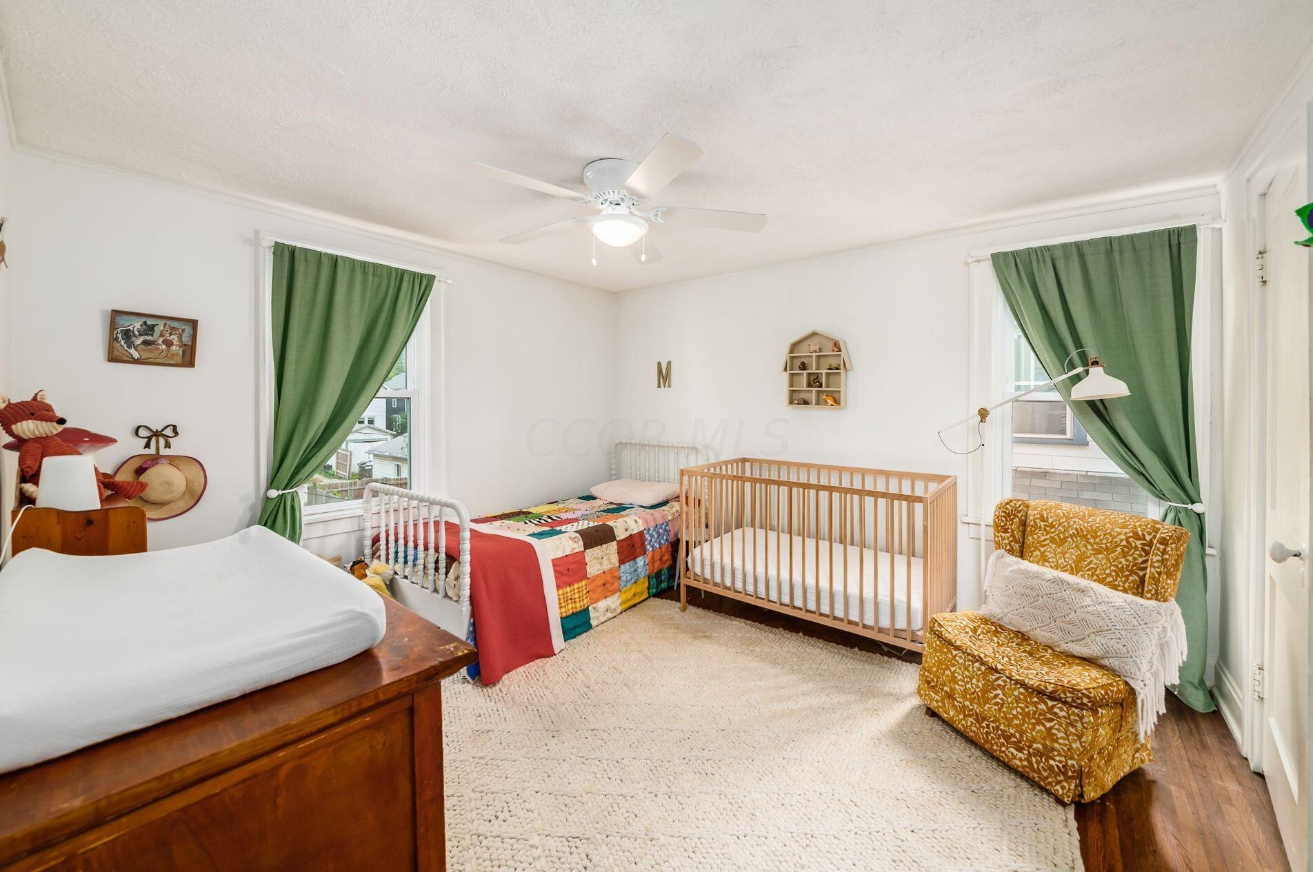 2391 Glenmawr Ave, Columbus OH  43202-3106 exterior