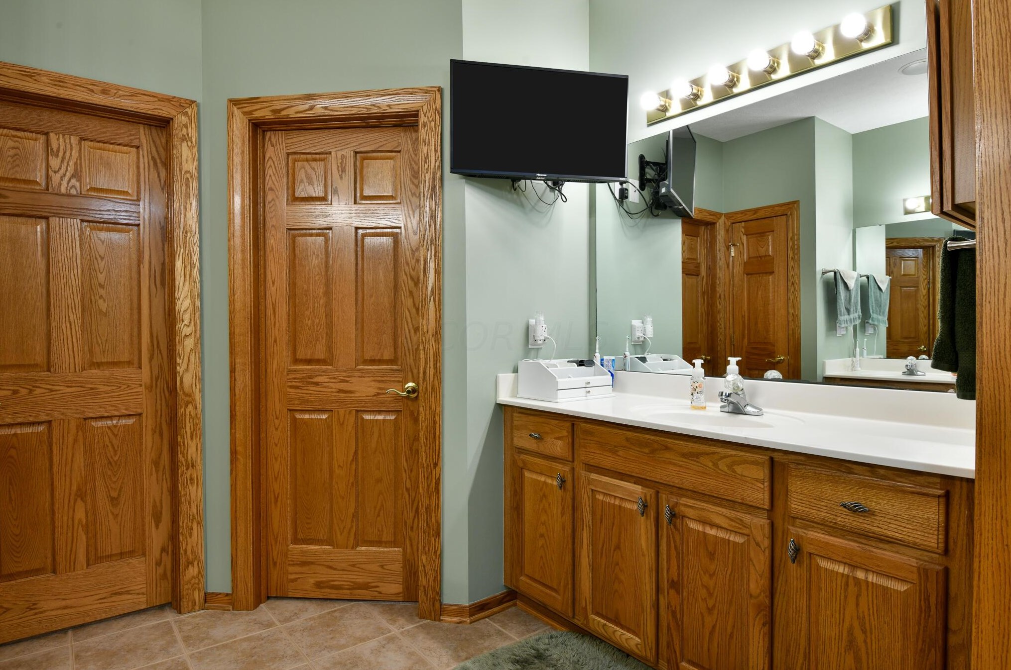 1150 Roxanna New Burlington Rd, Mount Holly OH  45068-8694 exterior