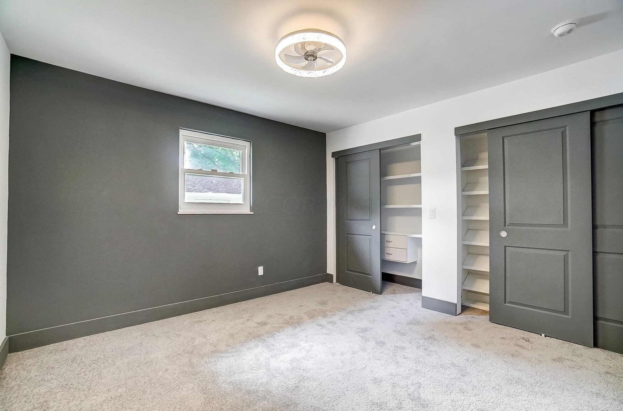 1380 Devonhurst Dr, Columbus OH 43232-1524 exterior