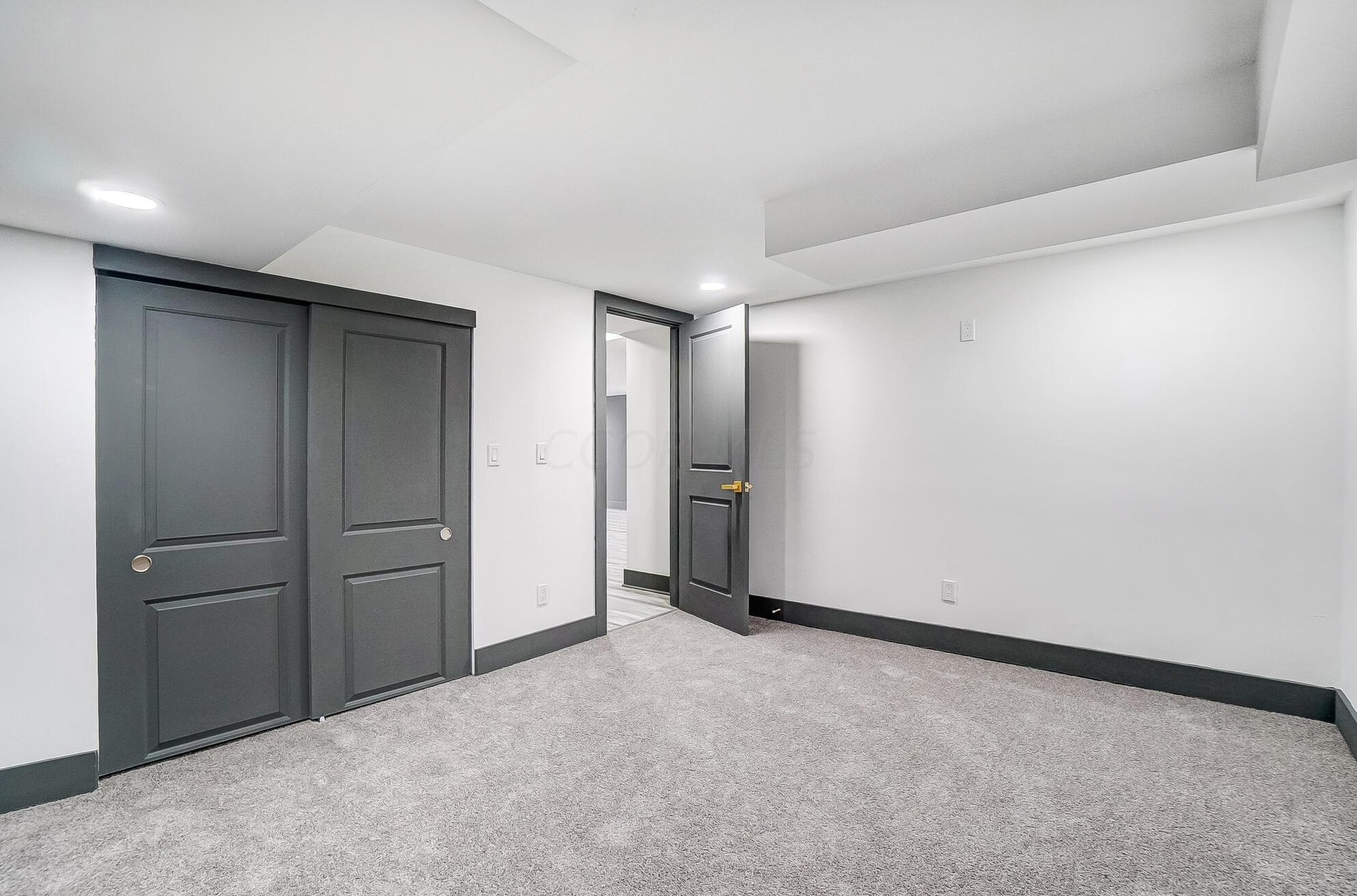 1380 Devonhurst Dr, Columbus OH 43232-1524 exterior