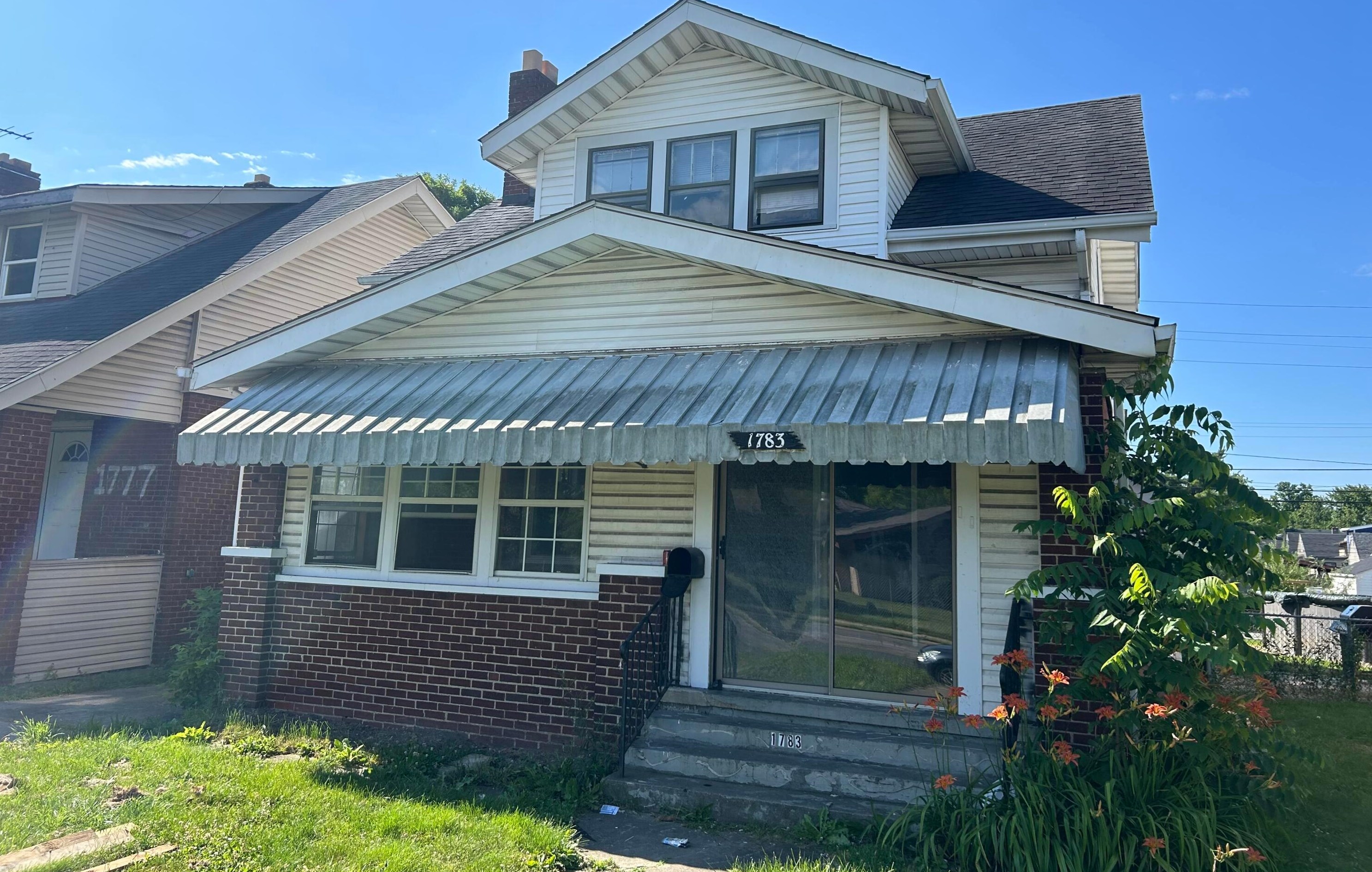 1783 Sullivant Ave, Columbus, OH 43223-1234
