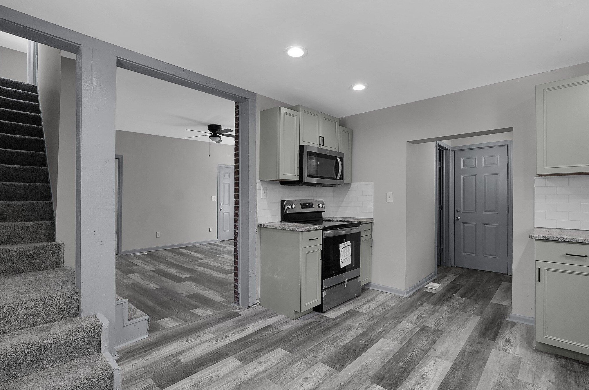 449 Eureka Ave, Columbus OH  43204-3441 exterior