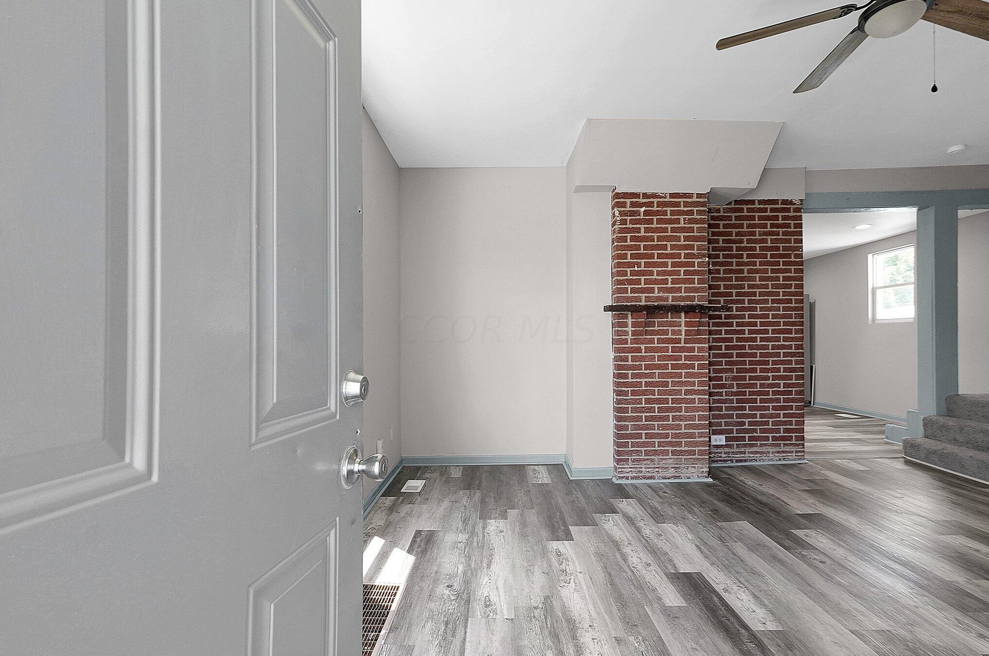 449 Eureka Ave, Columbus OH  43204-3441 exterior