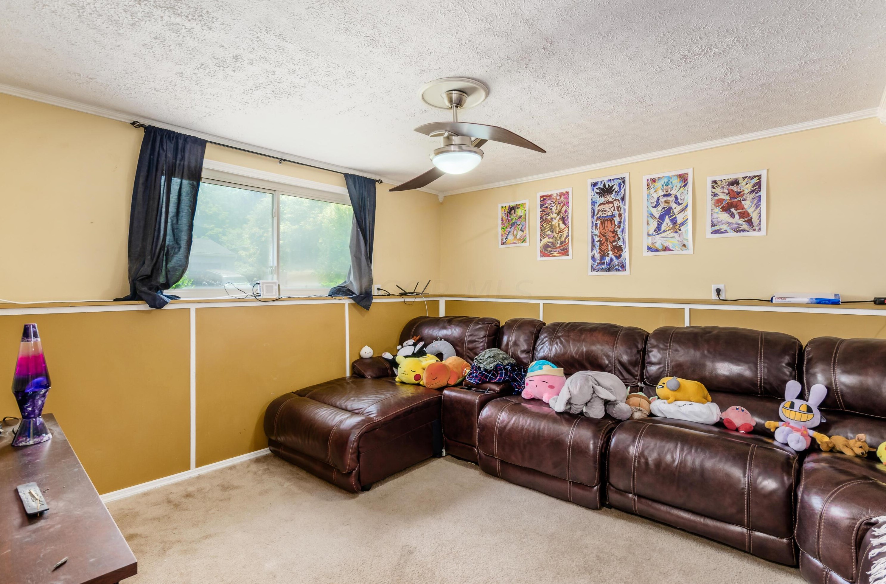 302 Rimbey Ave, Columbus OH  43230-1634 exterior