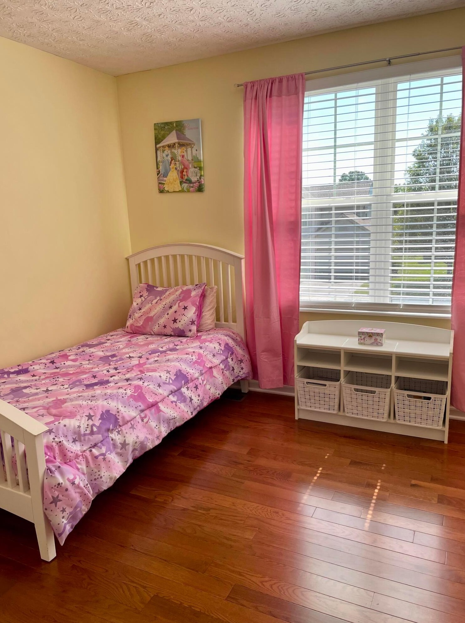 7561 Totten Spg Dr, Westerville OH  43082-9376 exterior