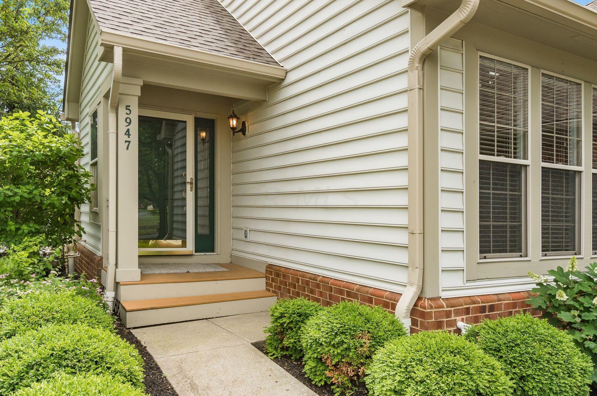 5947 Dunabbey Loop, Dublin, OH 43017-3436