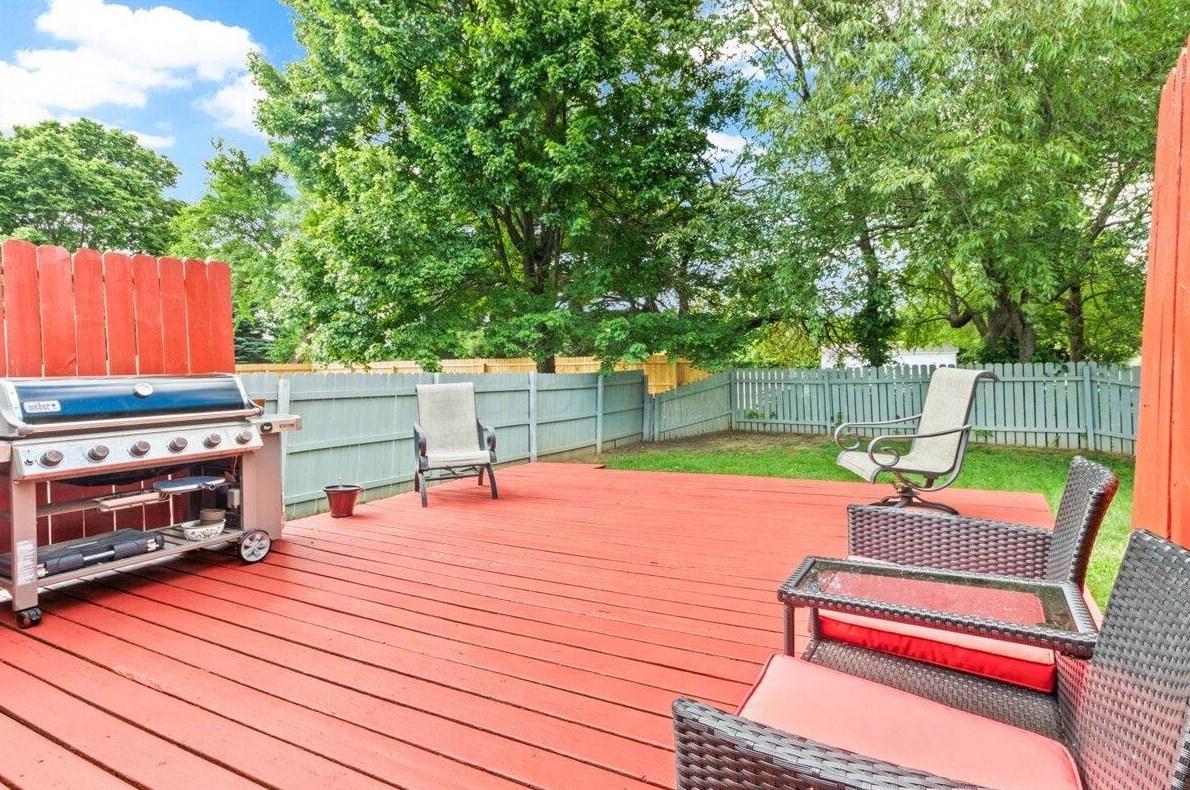 488 Courtright Dr, Pickerington OH  43147-1500 exterior