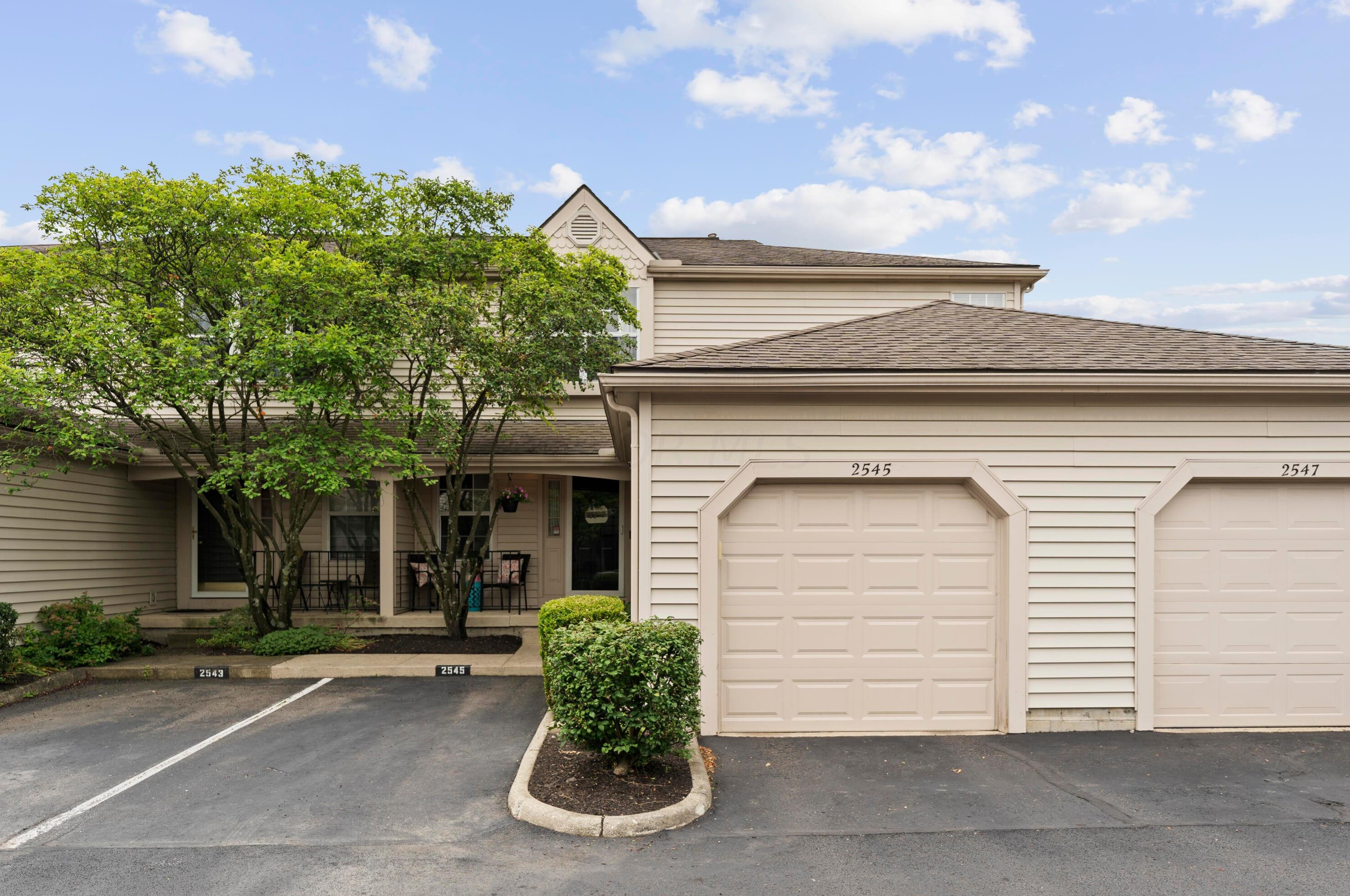 2545 Hyacinth Ln #34c, Columbus, OH 43235