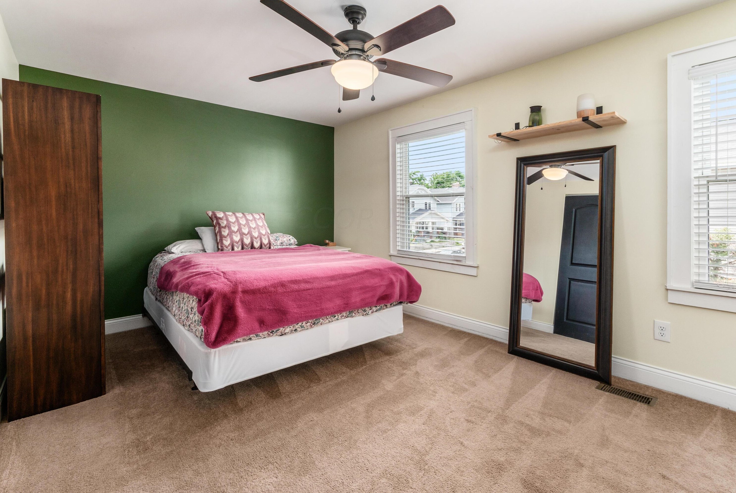 599 Columbus St, Columbus OH 43206-1594 exterior