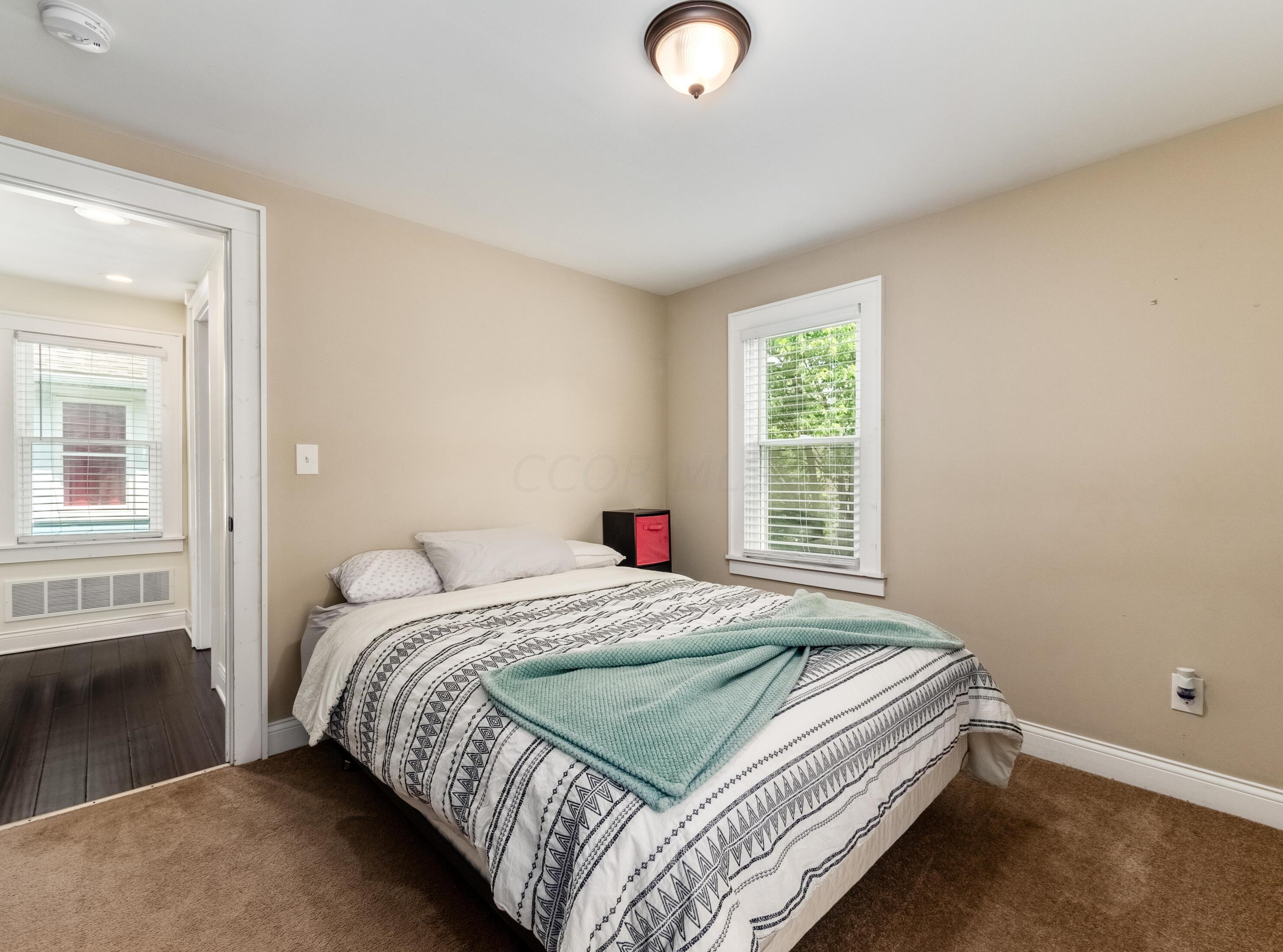 599 Columbus St, Columbus OH 43206-1594 exterior