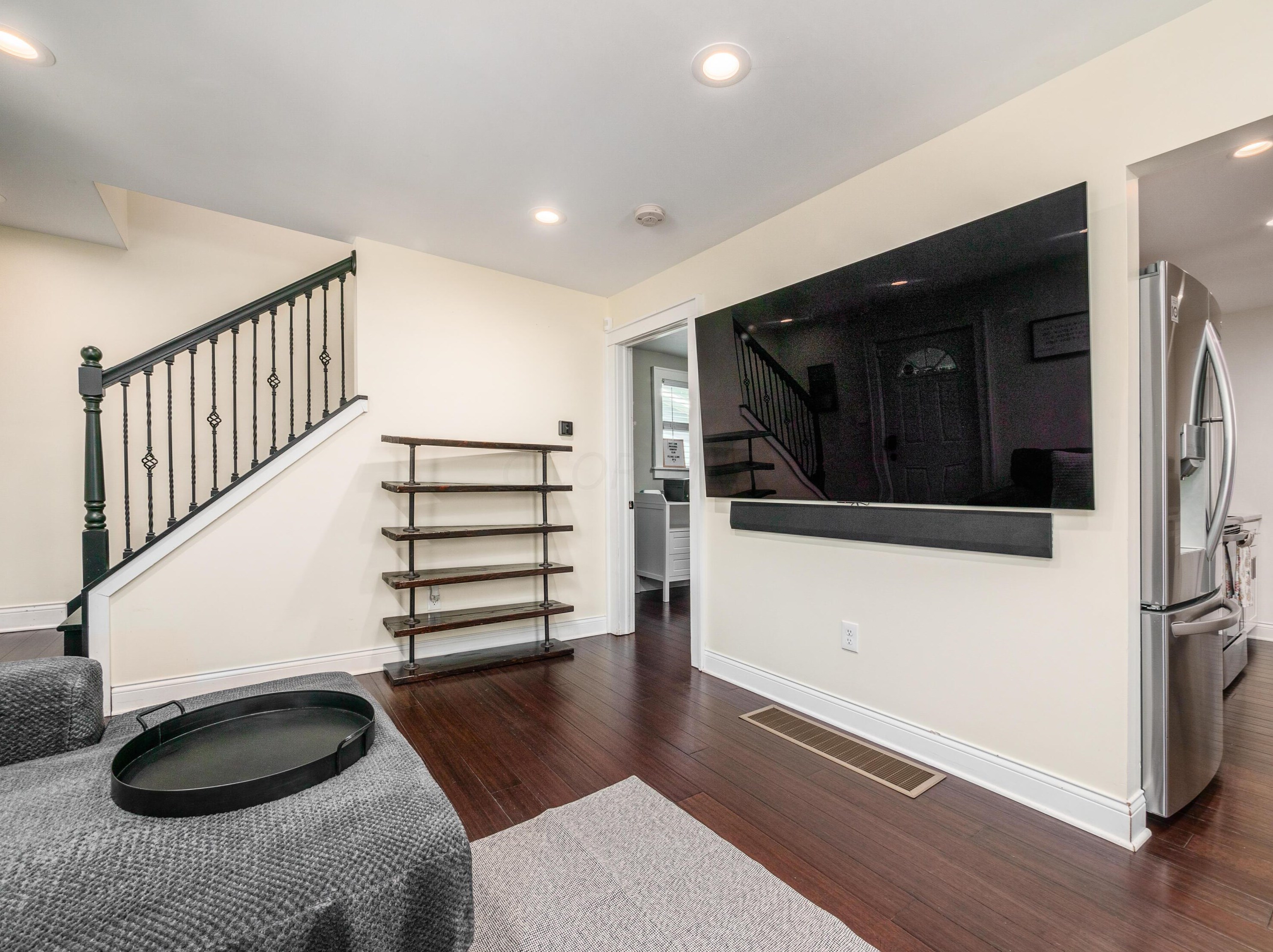 599 Columbus St, Columbus OH 43206-1594 exterior