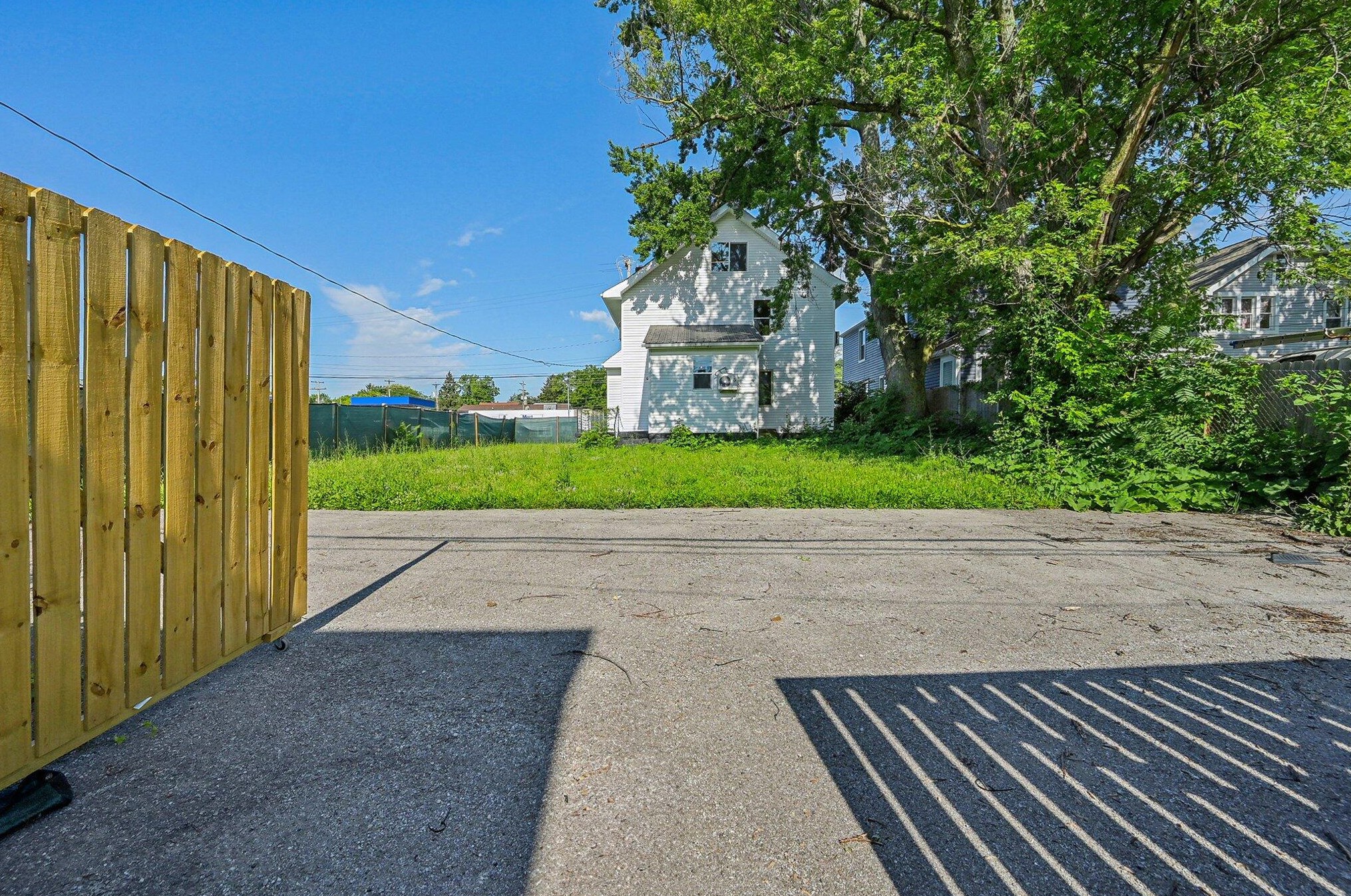 2738 Cleveland Ave, Columbus OH  exterior