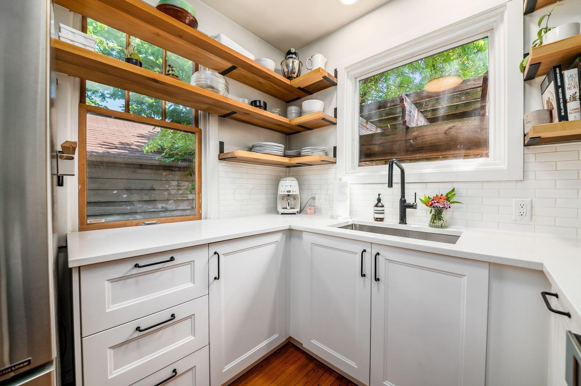 2978 Findley Ave, Columbus OH 43202-2246 exterior