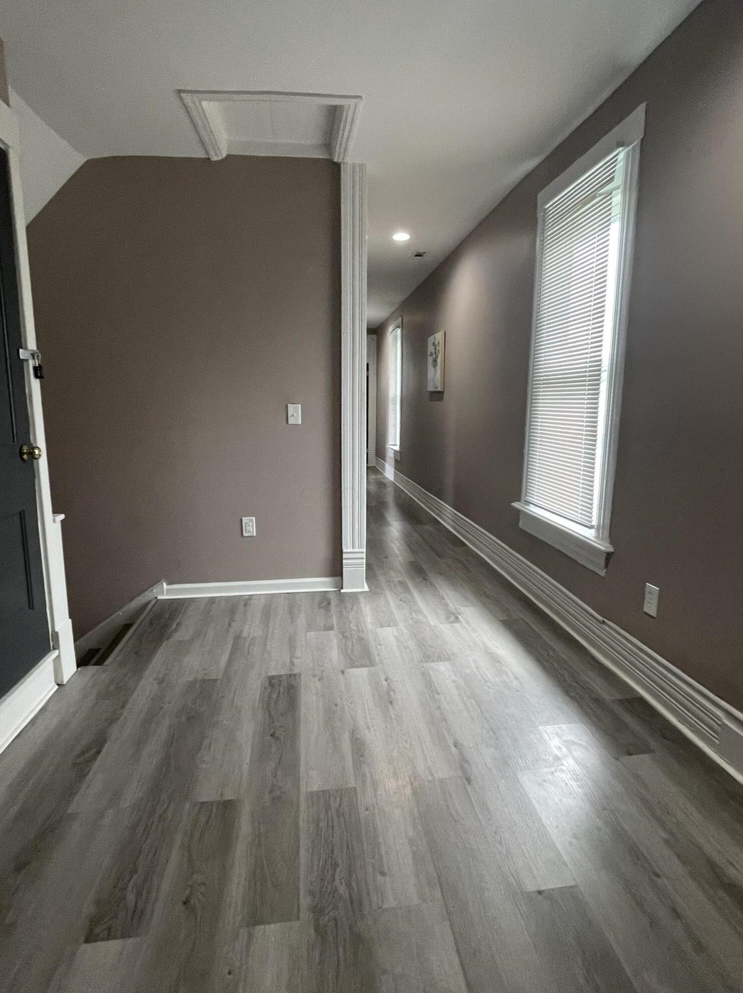 1390 Livingston Ave, Columbus OH 43209-2945 exterior