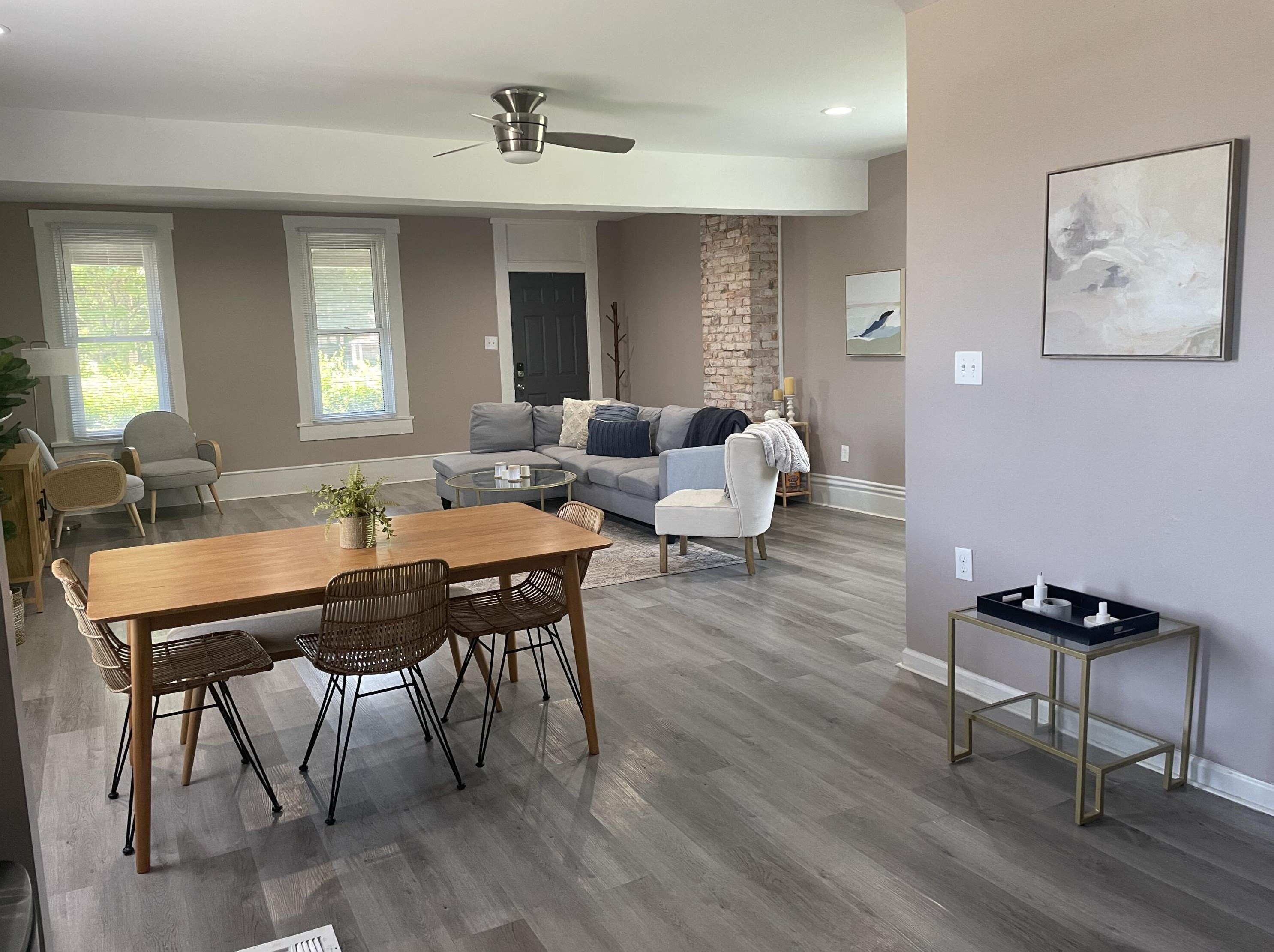 1390 Livingston Ave, Columbus OH 43209-2945 exterior