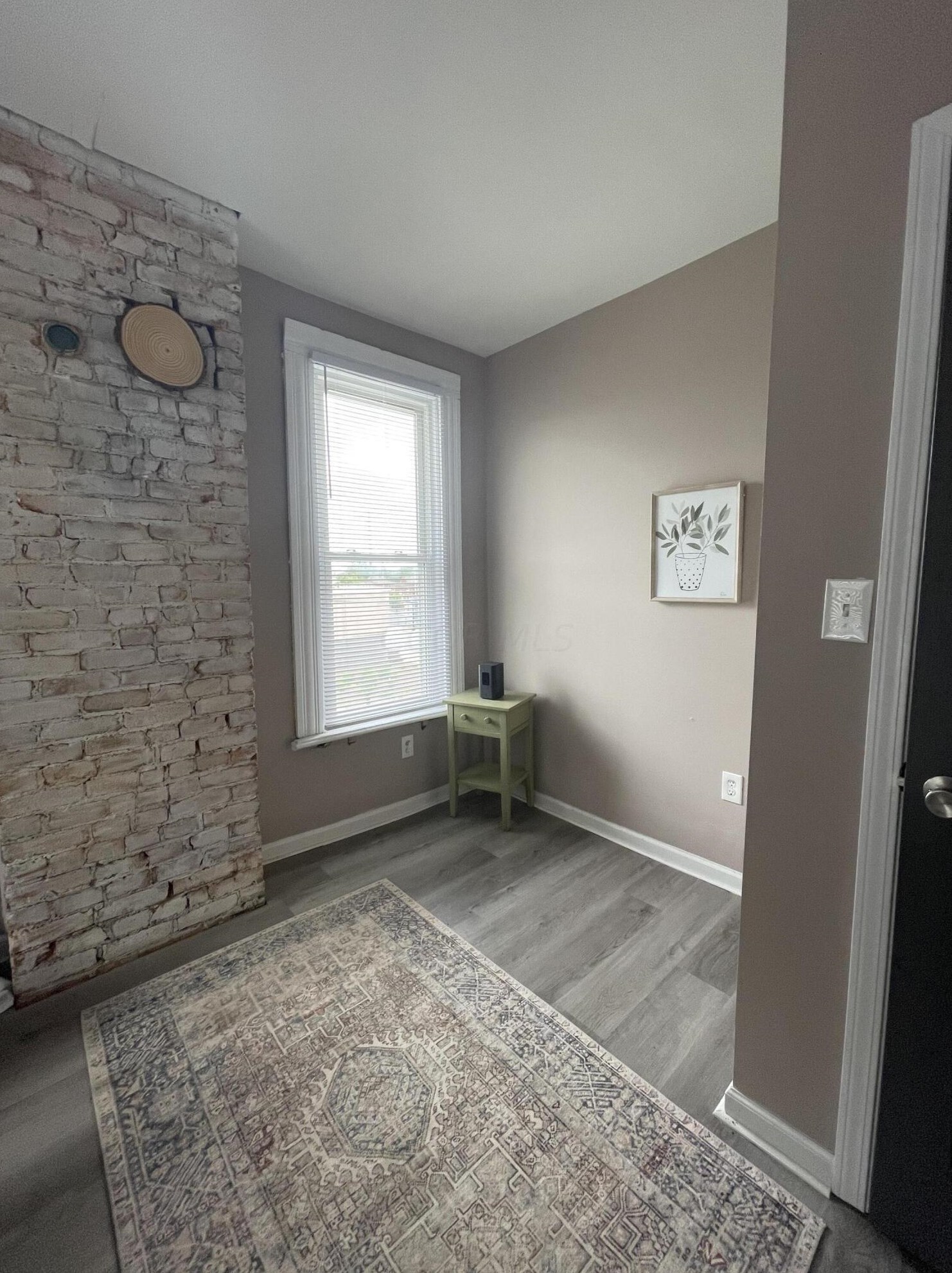 1390 Livingston Ave, Columbus OH 43209-2945 exterior