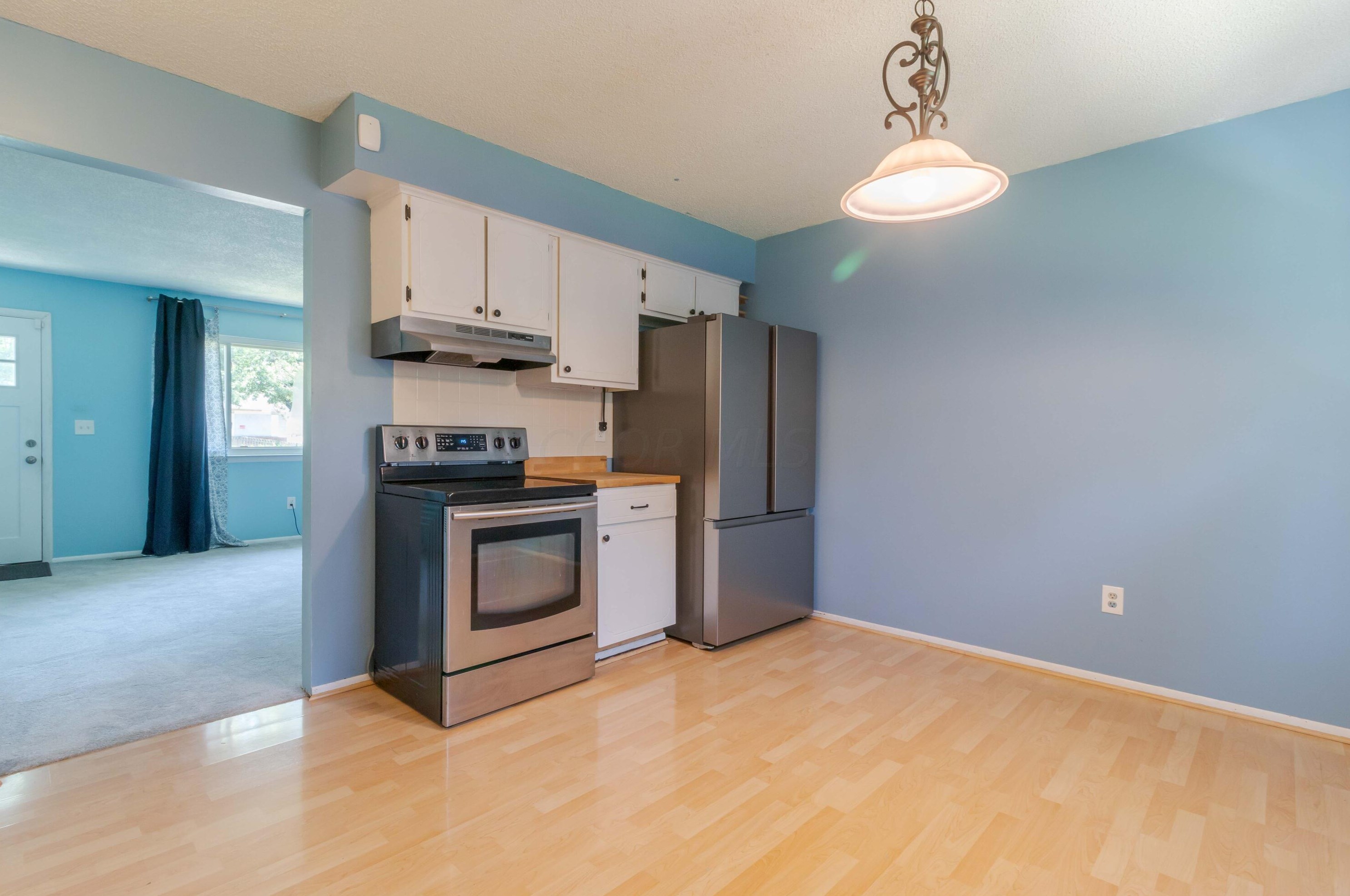 3519 Meldrake St, Columbus OH  43230-1623 exterior