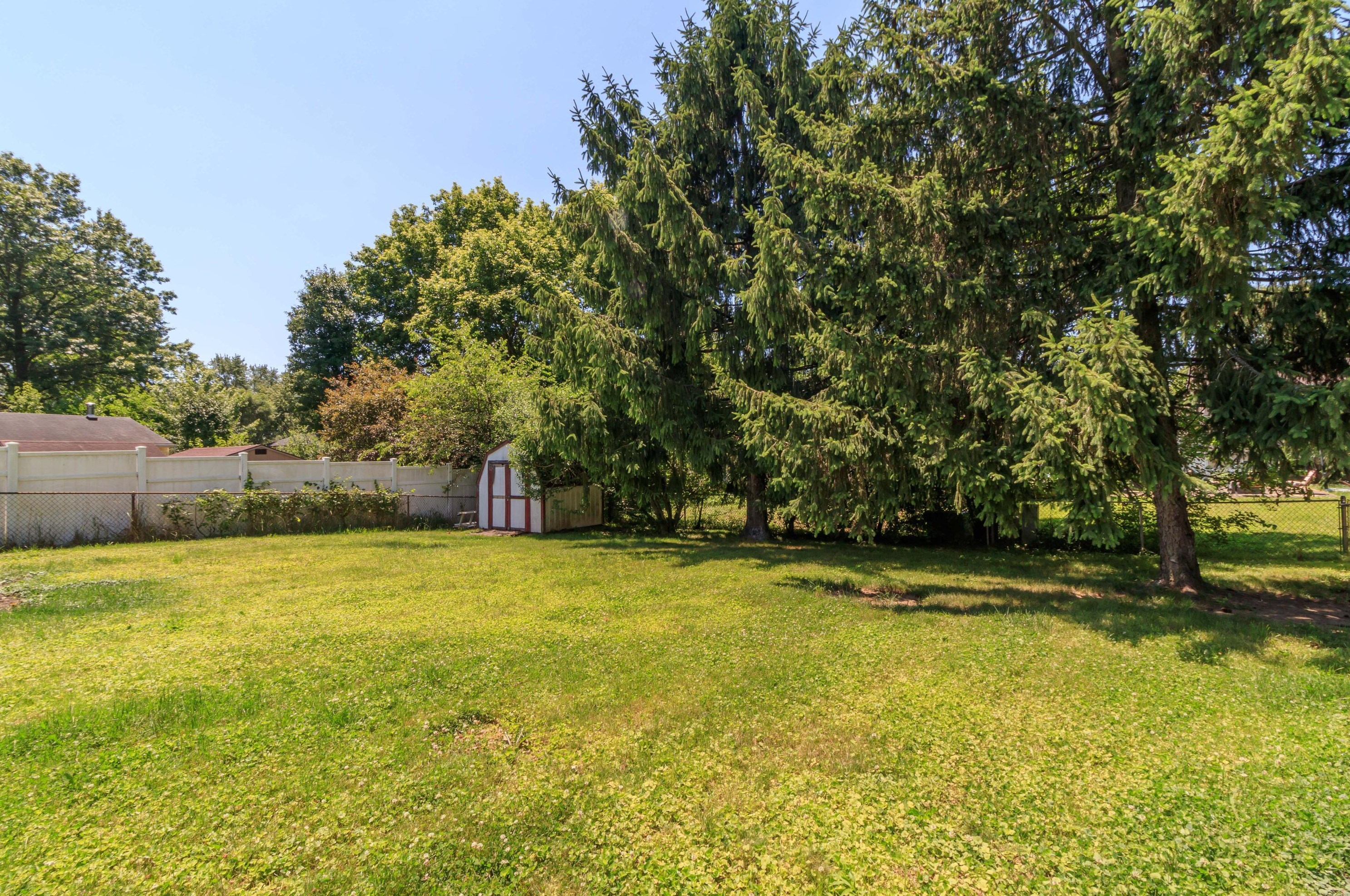 3519 Meldrake St, Columbus OH  43230-1623 exterior