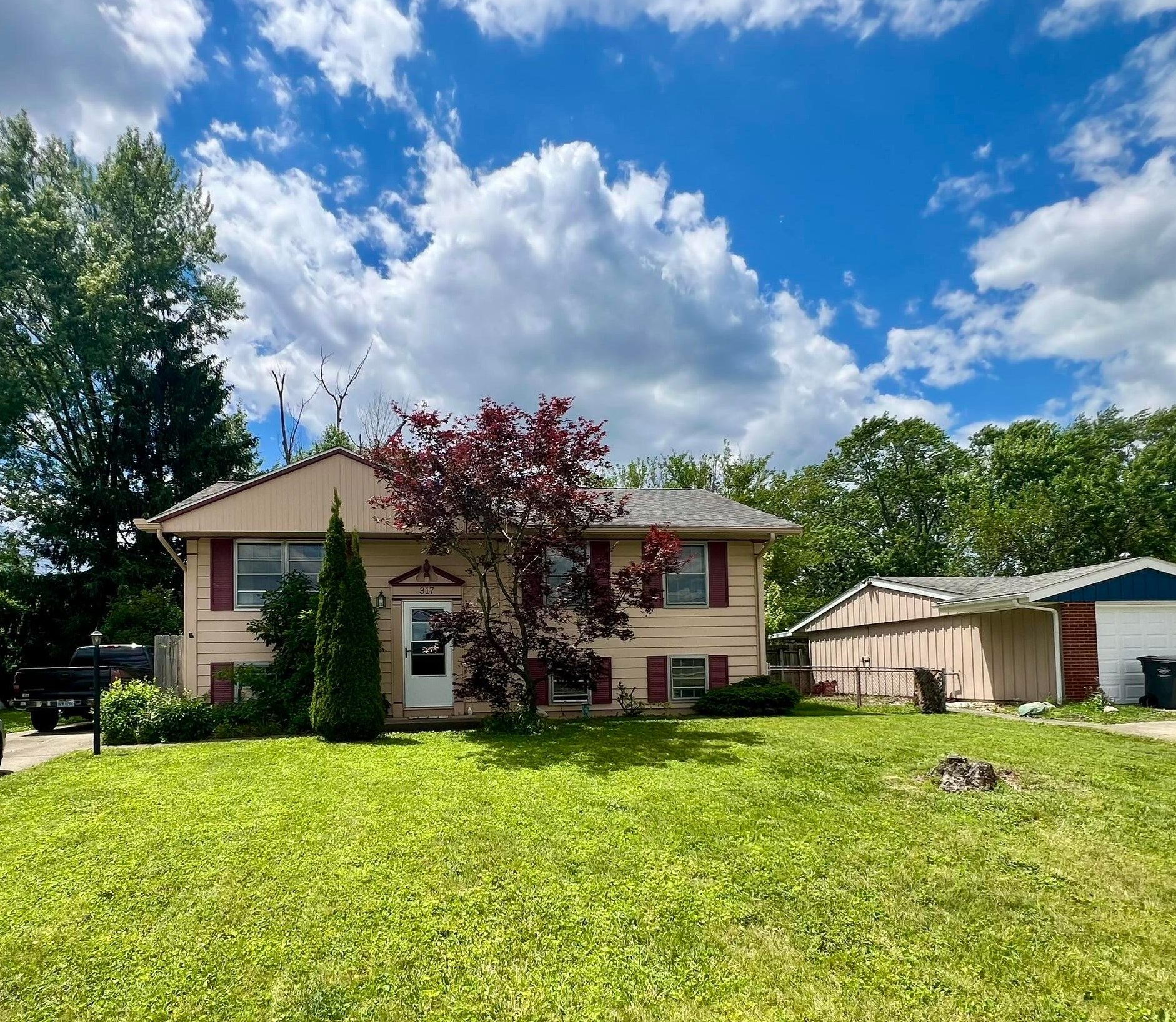 317 Stygler Rd, Columbus, OH 43230-2460