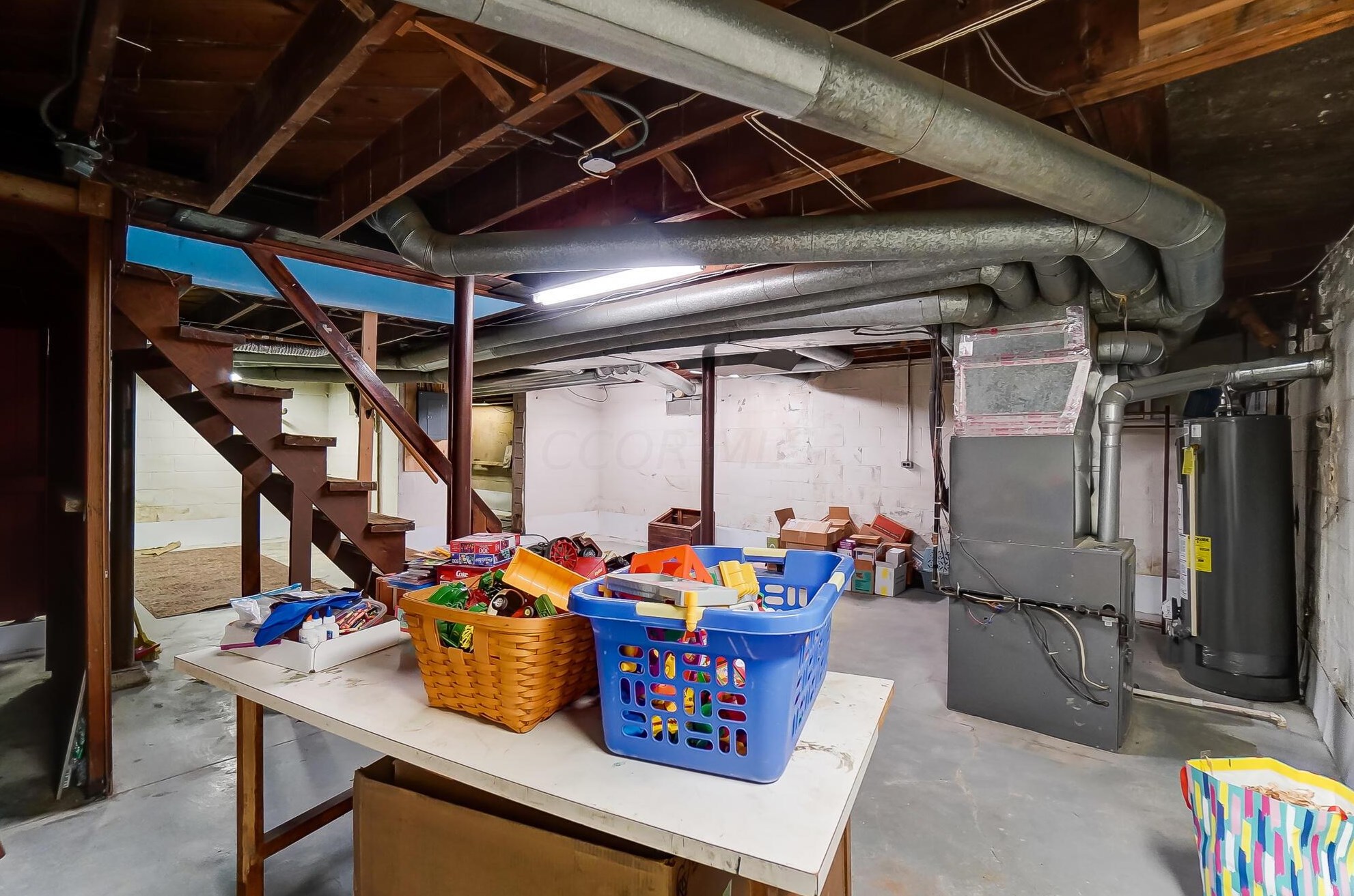 1496 Essex Rd, Columbus OH  43221-3845 exterior