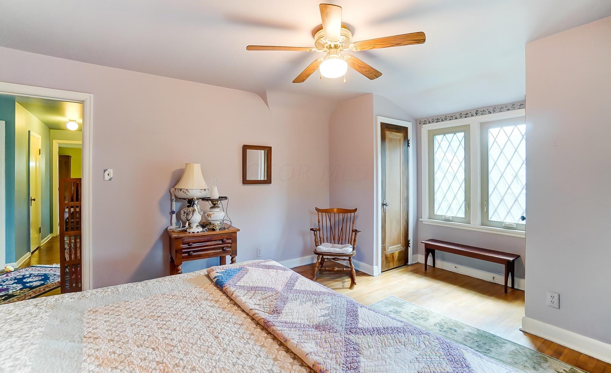 1496 Essex Rd, Columbus OH  43221-3845 exterior