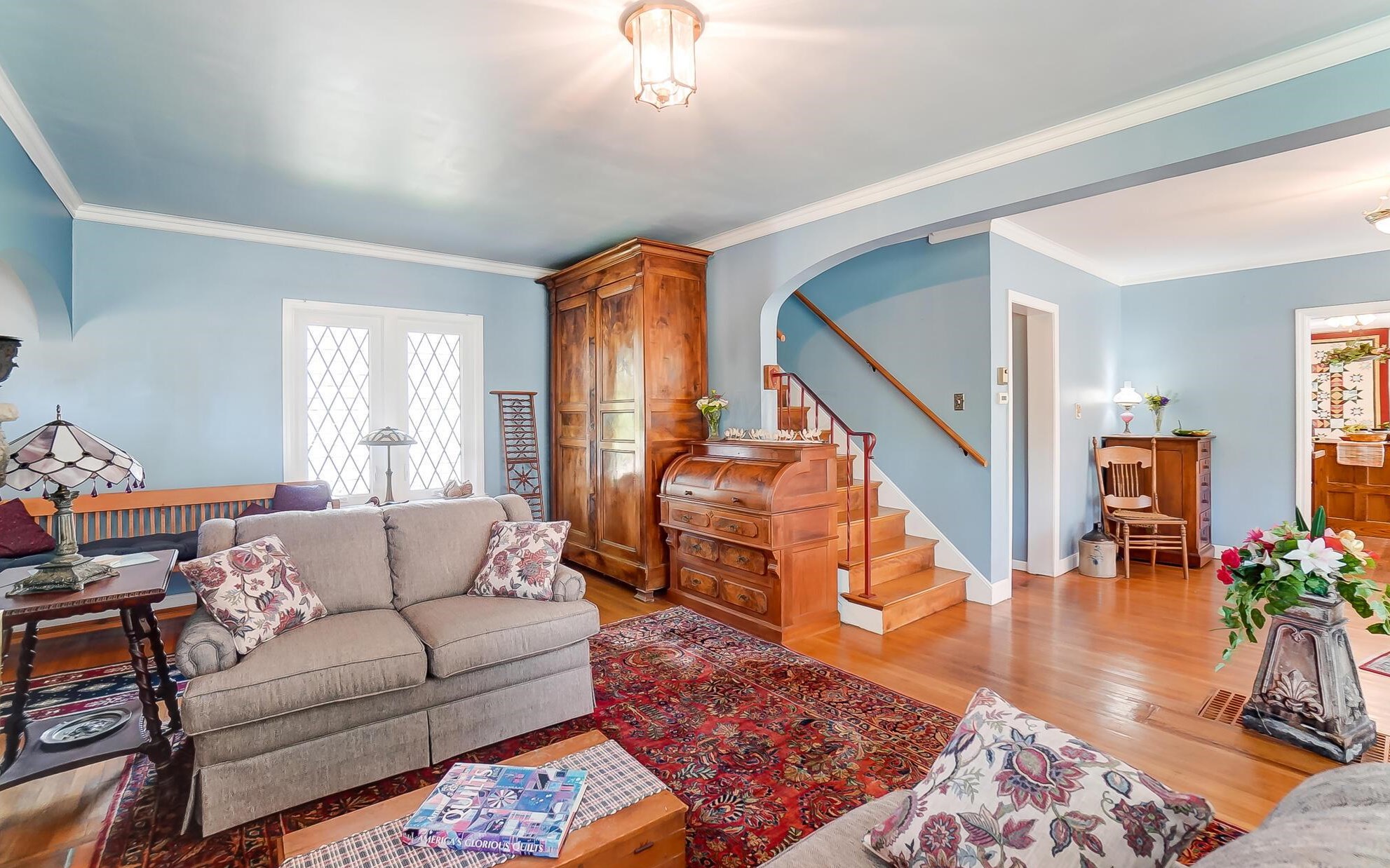 1496 Essex Rd, Columbus OH  43221-3845 exterior