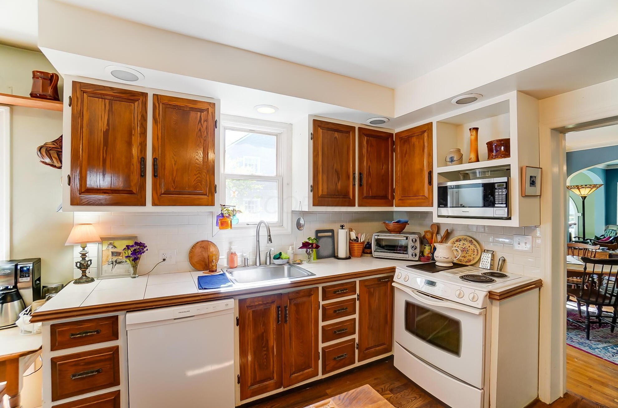 1496 Essex Rd, Columbus OH  43221-3845 exterior