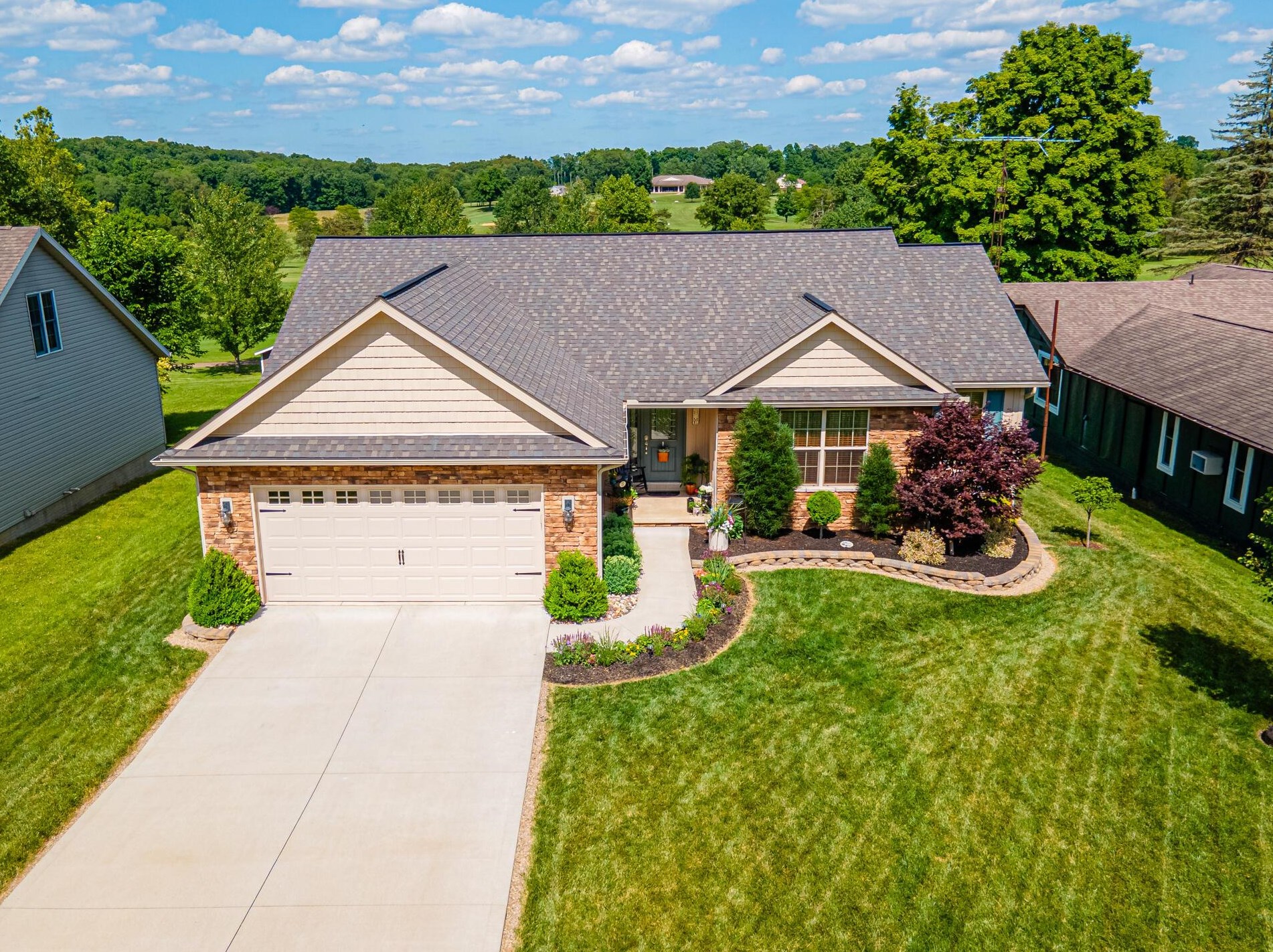 846 Fairway Dr, Howard, OH 43028