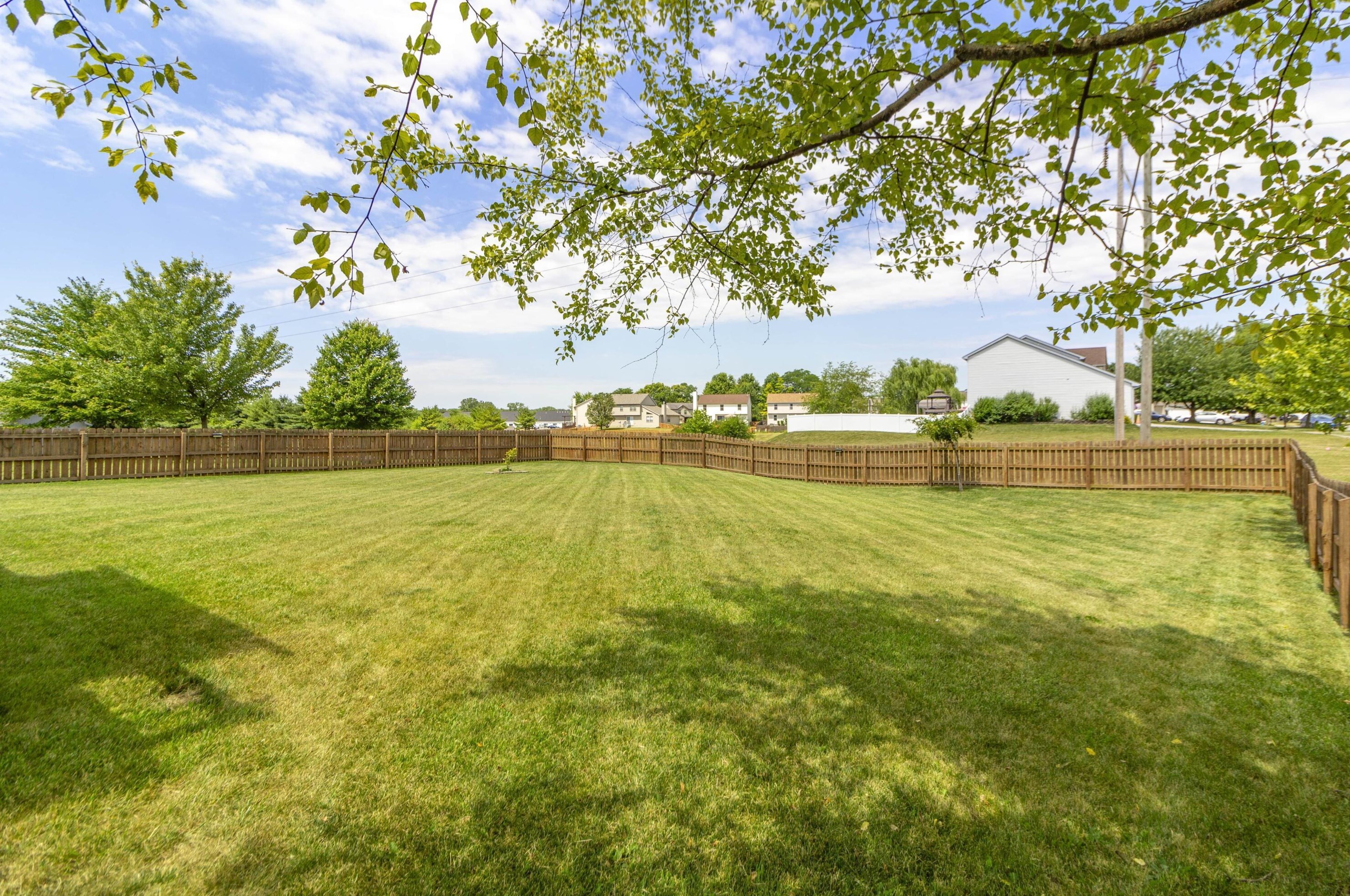 1585 Hocking Valley Pl, Lancaster, OH 43130