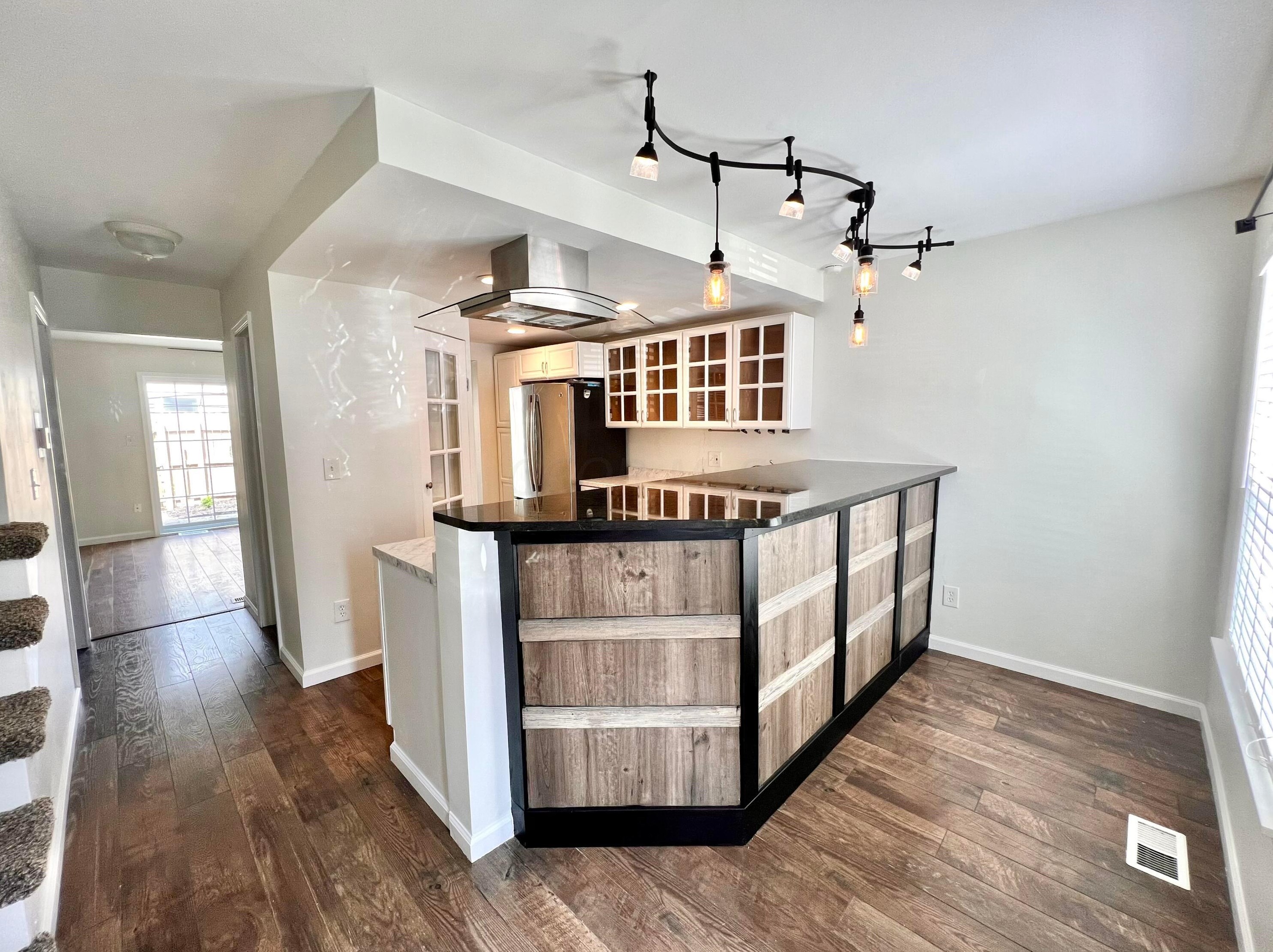 91 Tarryton Ct, Columbus, OH 43228-6503