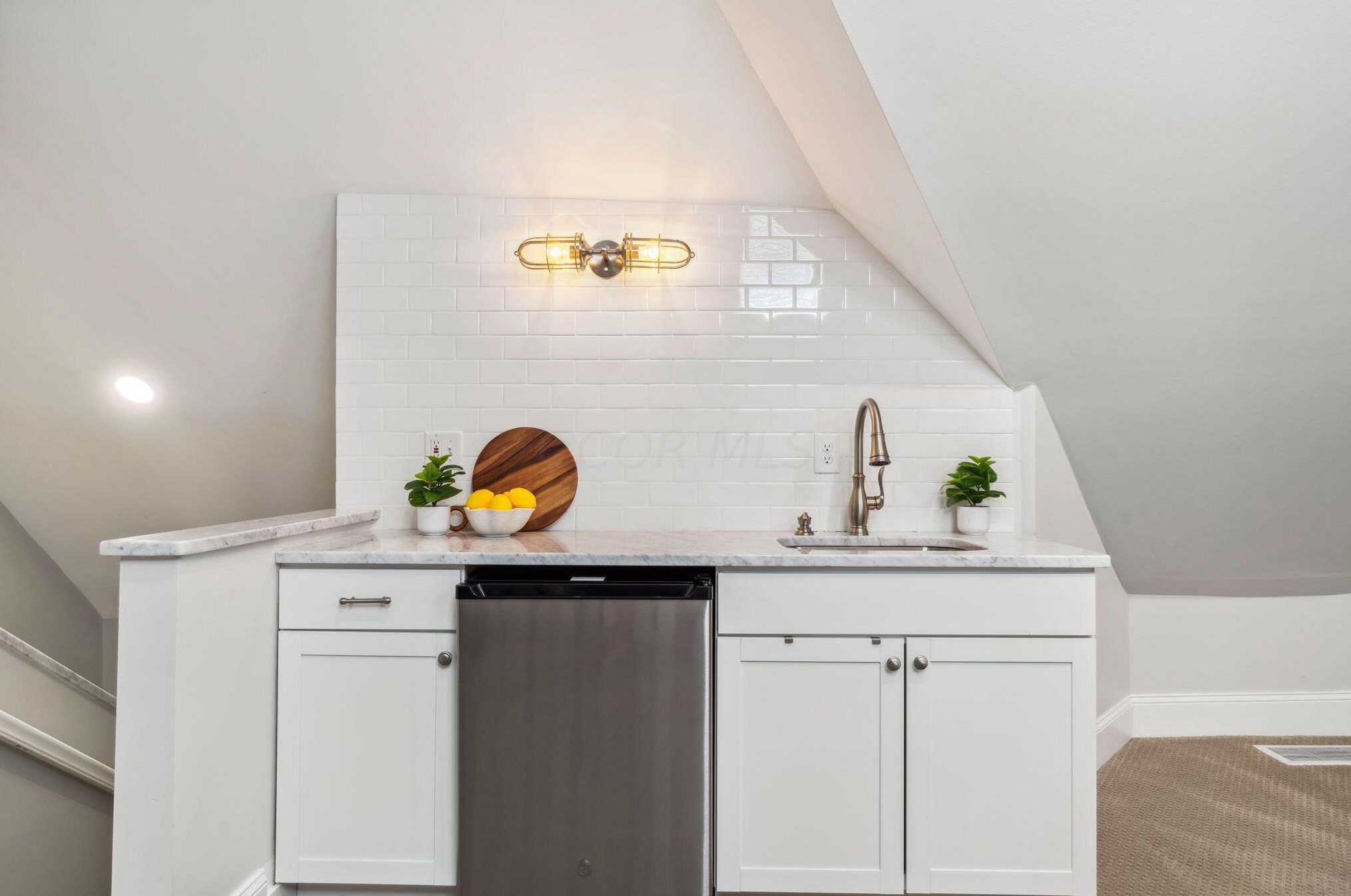 181 Thurman Ave, Columbus OH 43206-3216 exterior