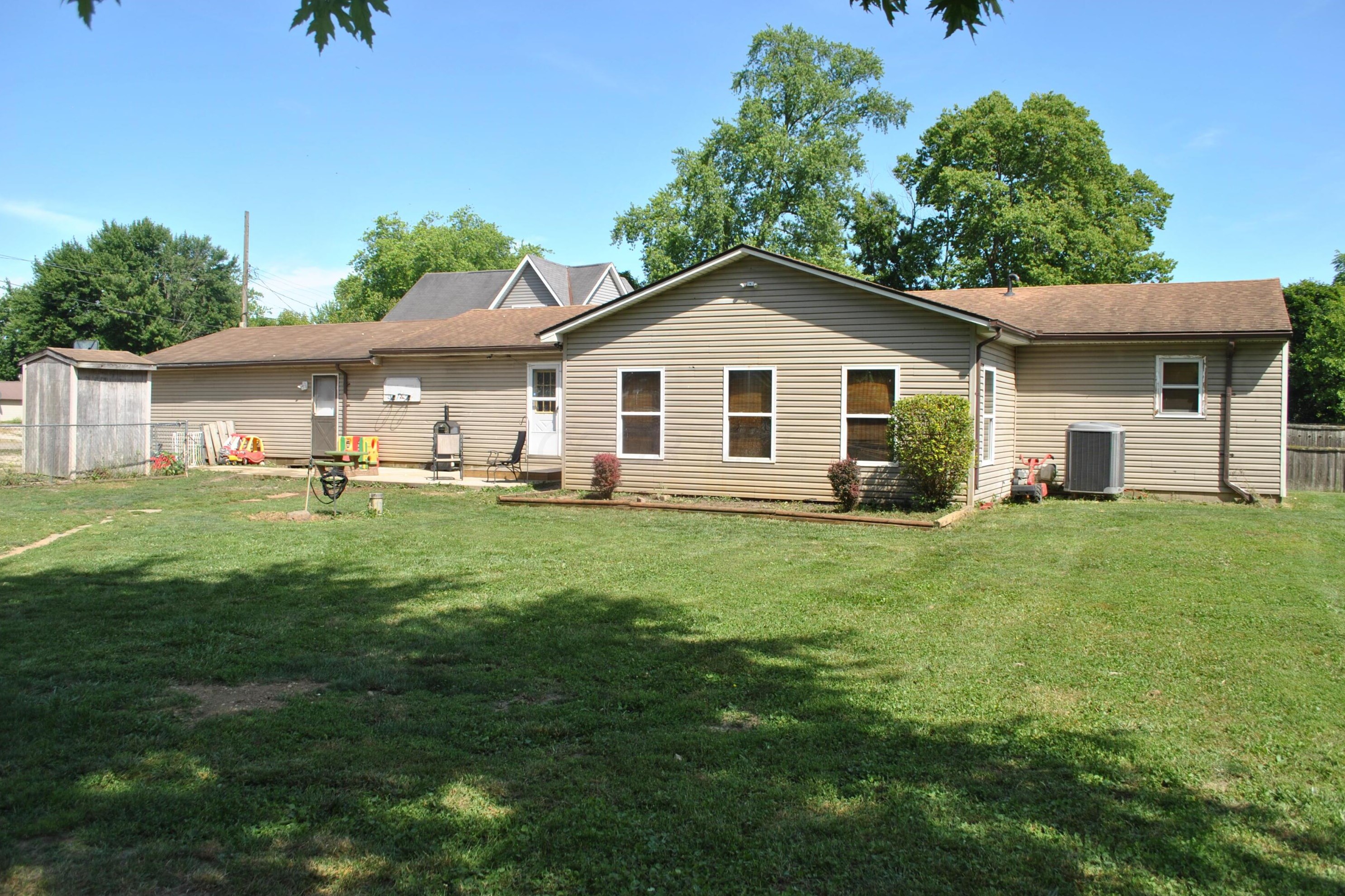 11899 Greenbrier St, Orient, OH 43146
